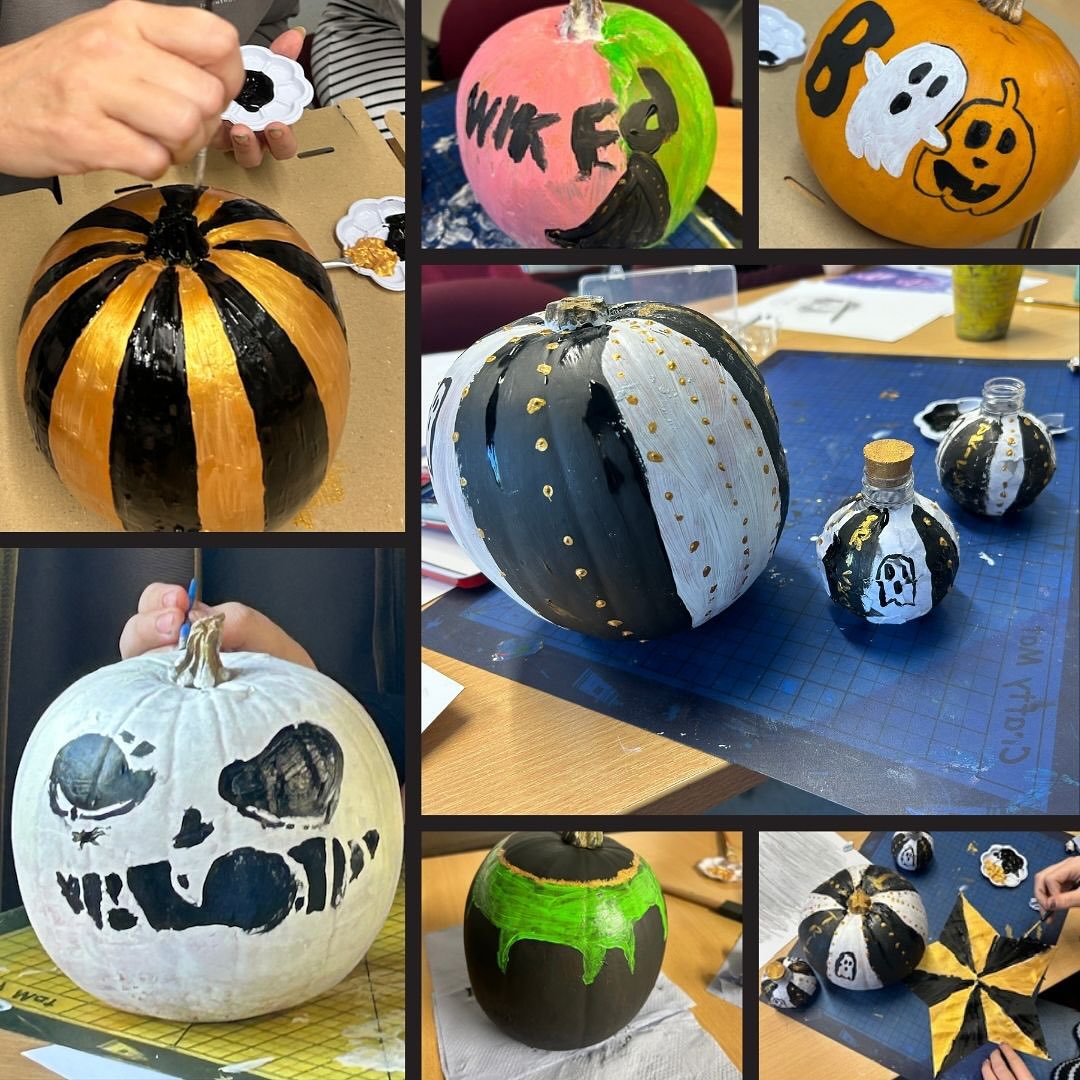 🎃 A huge thank you to everyone (kids & adults 😍) who joined us for Tuesday’s Halloween workshops — we had so much fun painting pumpkins, creating potion bottles, making clay tea lights and getting creative with watercolours! 👻✨
Now to start planning for Christmas… 🎄🎨 Stay tuned for more festive fun!
#HalloweenWorkshop #CreativeFun #ThankYou #ArtClass #PumpkinPainting #PotionBottles #WatercolourArt #CommunityEvent #SpookySeason #CraftWorkshop #ArtistLife #christmasplanning