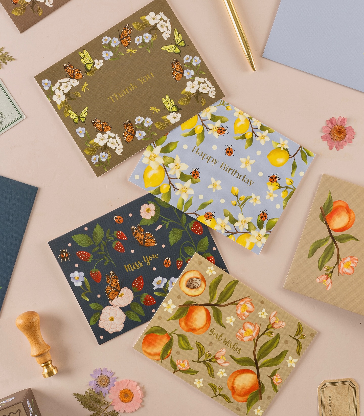 This holiday season, you need a card for every occasion, one that says thank you, miss you, best wishes, or even happy birthday. 💌✨
Use these cards in your own creative way to write, doodle, or share a heartfelt note that makes someone feel truly special.
Each one from our Totocactus Keepsake Box is hand-illustrated and made to hold a little piece of your heart. 🌿
Shop the Keepsake Box at www.totocactus.com
#holidaygifting #totocactus #cards #occassioncards #assortedcards #thankyoucards #everydaymagic #keepsakebox