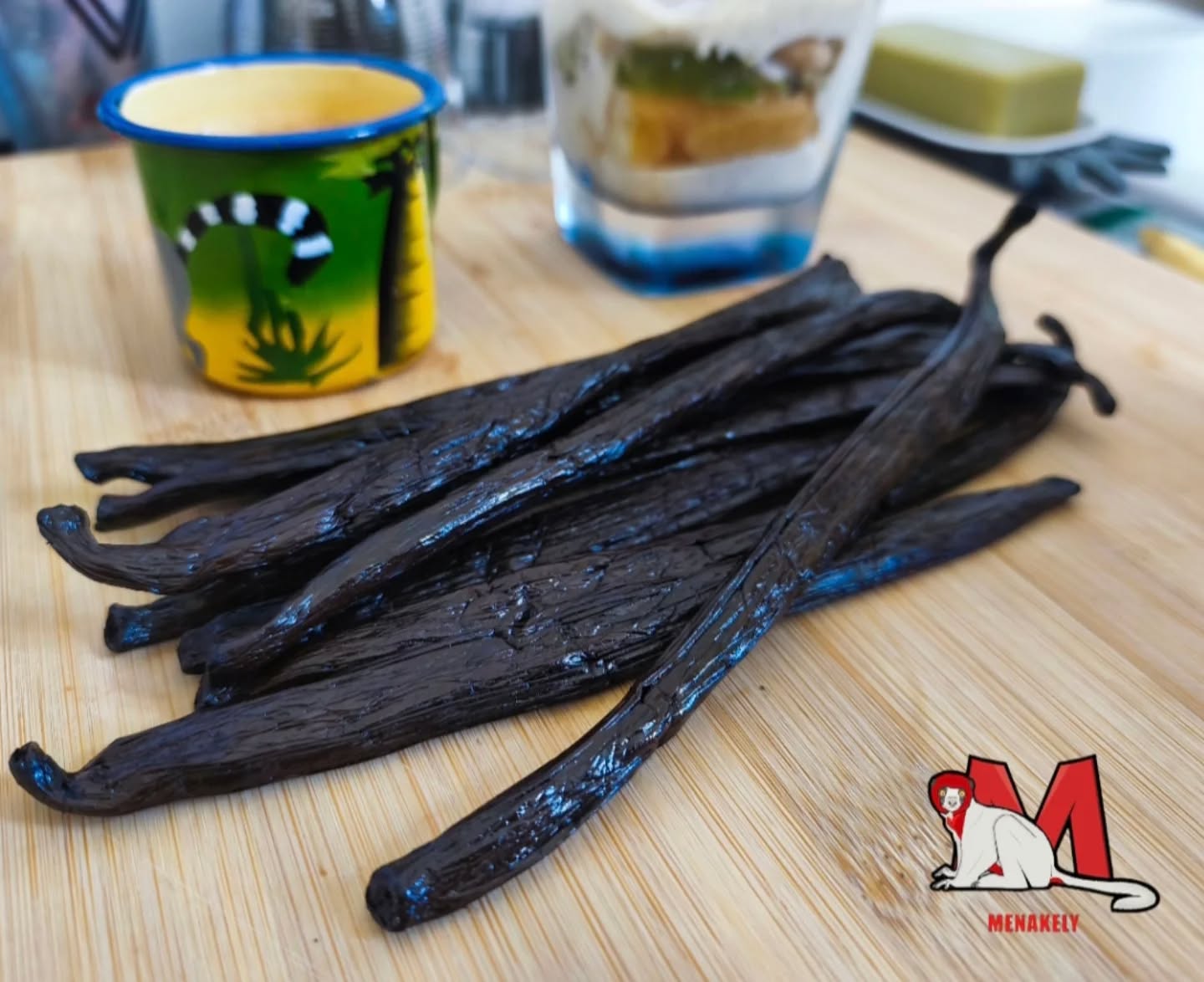 Nos vanilles de Madagascar sont sélectionnées de façon à vous apporter la meilleure expérience gustative 🤤
#vanilledemadagascar #vanilla #vanillemenakely #vanillebourbon #madeinmadagascar