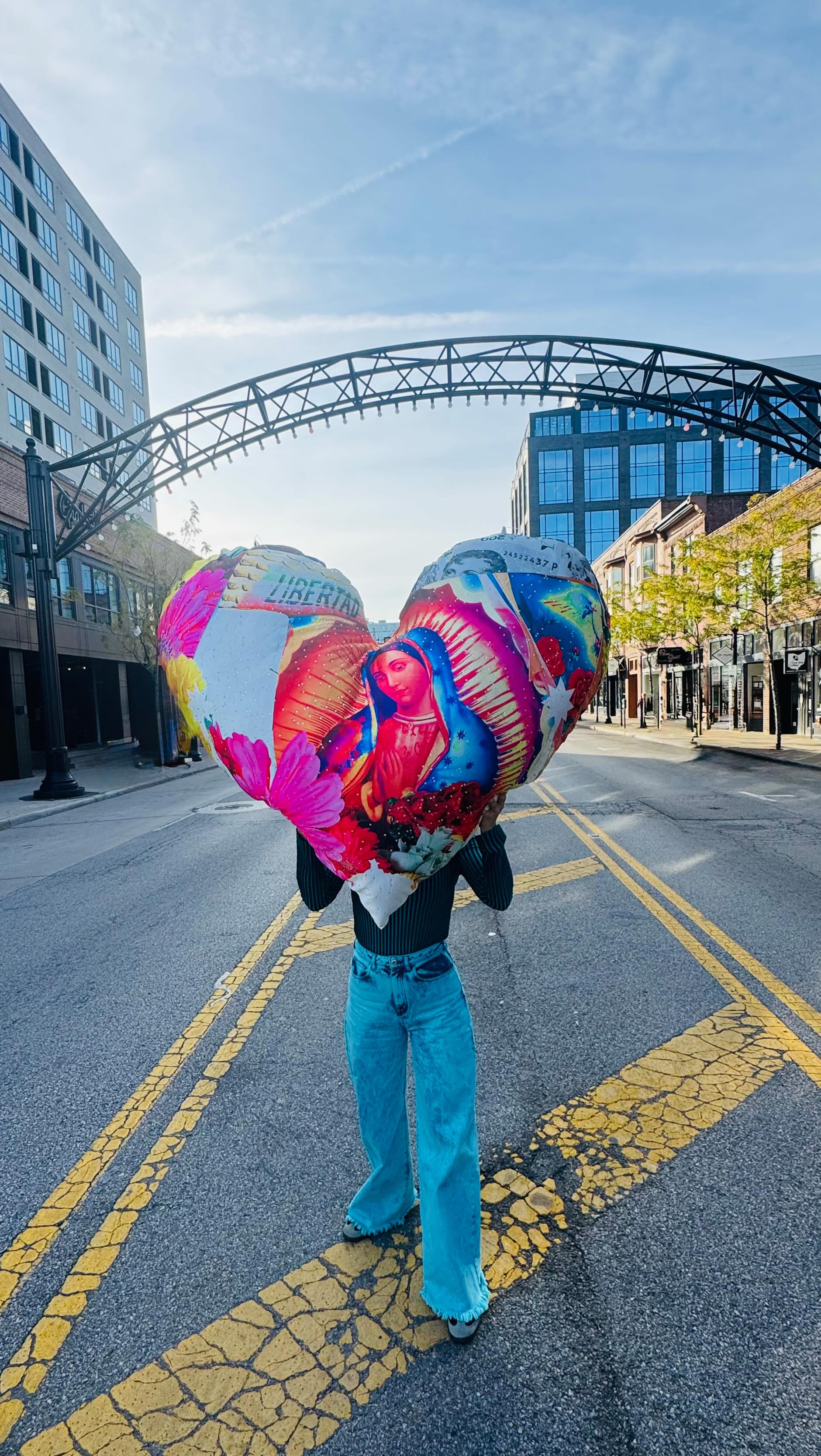 Wherever She goes, I follow 🤍 This time we are in Columbus, Ohio at @galleriebycfa x @columbusfashionalliance
#heartofcommunity #ToCreateIsToBecome #ArtAndFaith #WomenInfashion #lavirgencita