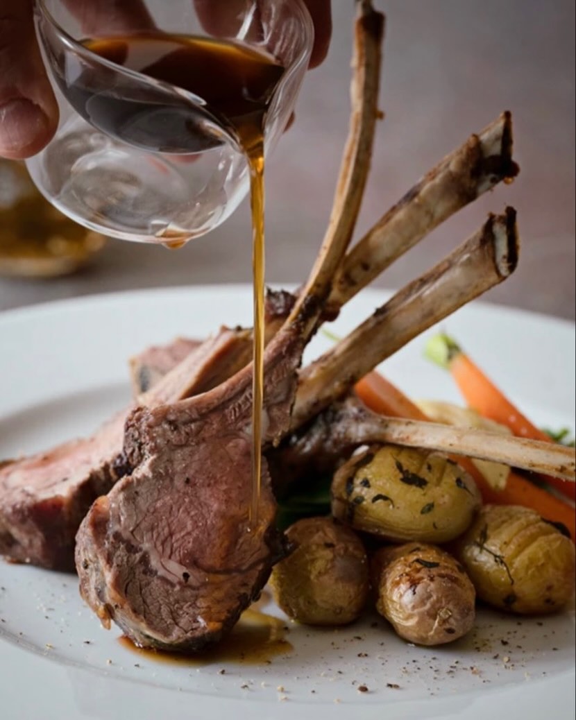 English rack of lamb, I like to serve a 4bone rack so my clients get plenty of succulent meat. A top seller for me , next to my fillet streaks that I serve. #privatechef #personalchef #dinnerparty #celebration #cotswolds visit - www.personalchef.me.uk to book your dinner now.