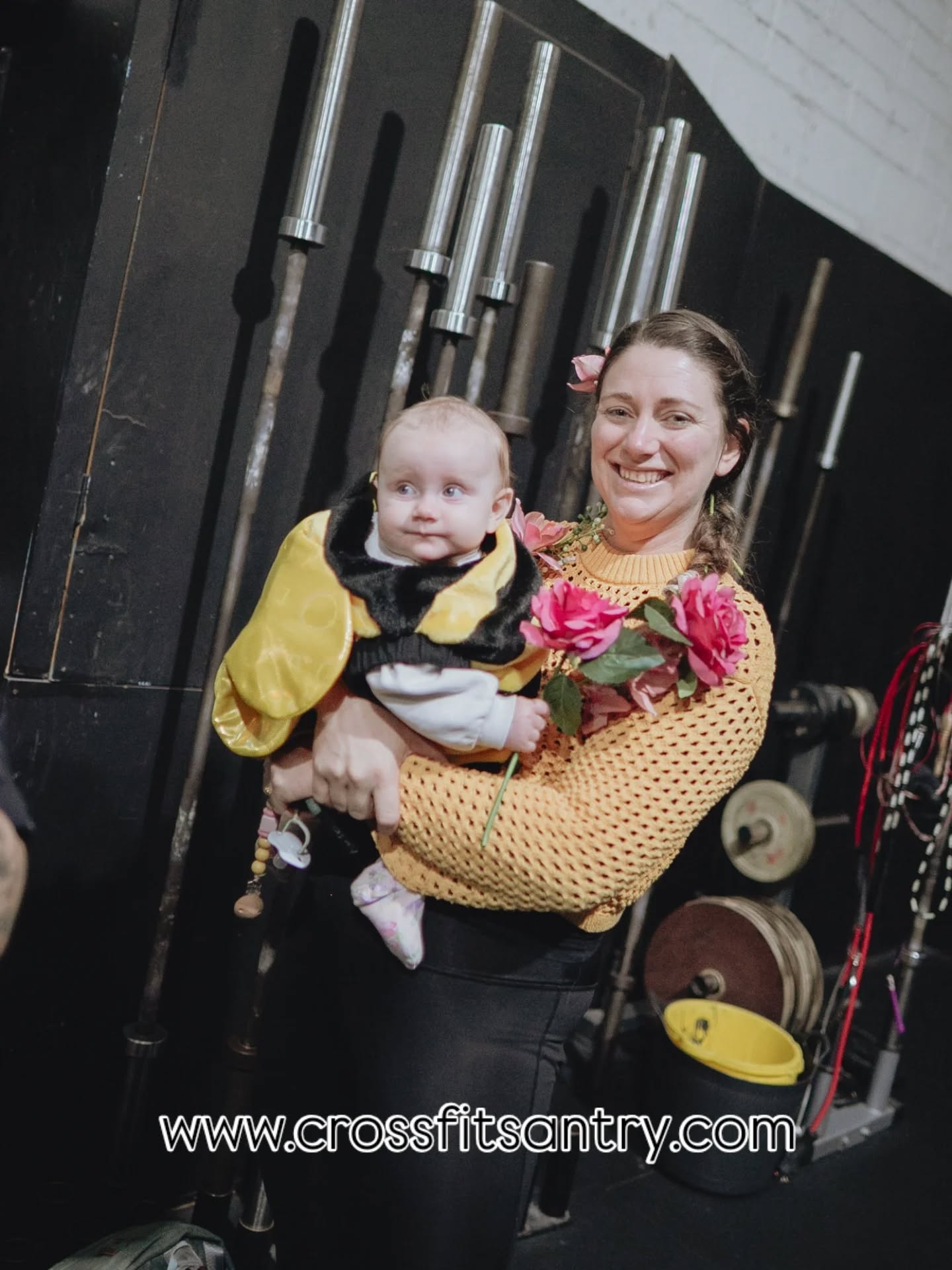 🐝 MINI BEES, HIVES & FLOWERS 🐝
Sweet like their Mamas🥹
Our gyms deliver real fun, real community & real coaching - always 🔥
______________________________________________
Want to try a Community Driven Gym?
Drop us a DM today with the words "FREE TRIAL" and we'll be in touch.
🔗 link in bio for website
🏡📍 CrossFit Santry, Unit 9c Santry Hall Industrial Estate, D09 X63C
🏡📍 CFD Tribe, Drumcondra, D03 RH36
#coach #thecoachinggym #crossfitcoach ##crossfitdublin #santry #Drumcondra #Honey #Hive #Flowers #MonsterMash