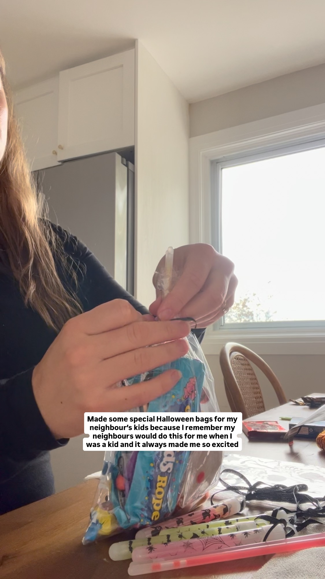 Toys, stickers and glow sticks included!
Nothing fancy but it’s the novelty and surprise of it that makes it most memorable 😊