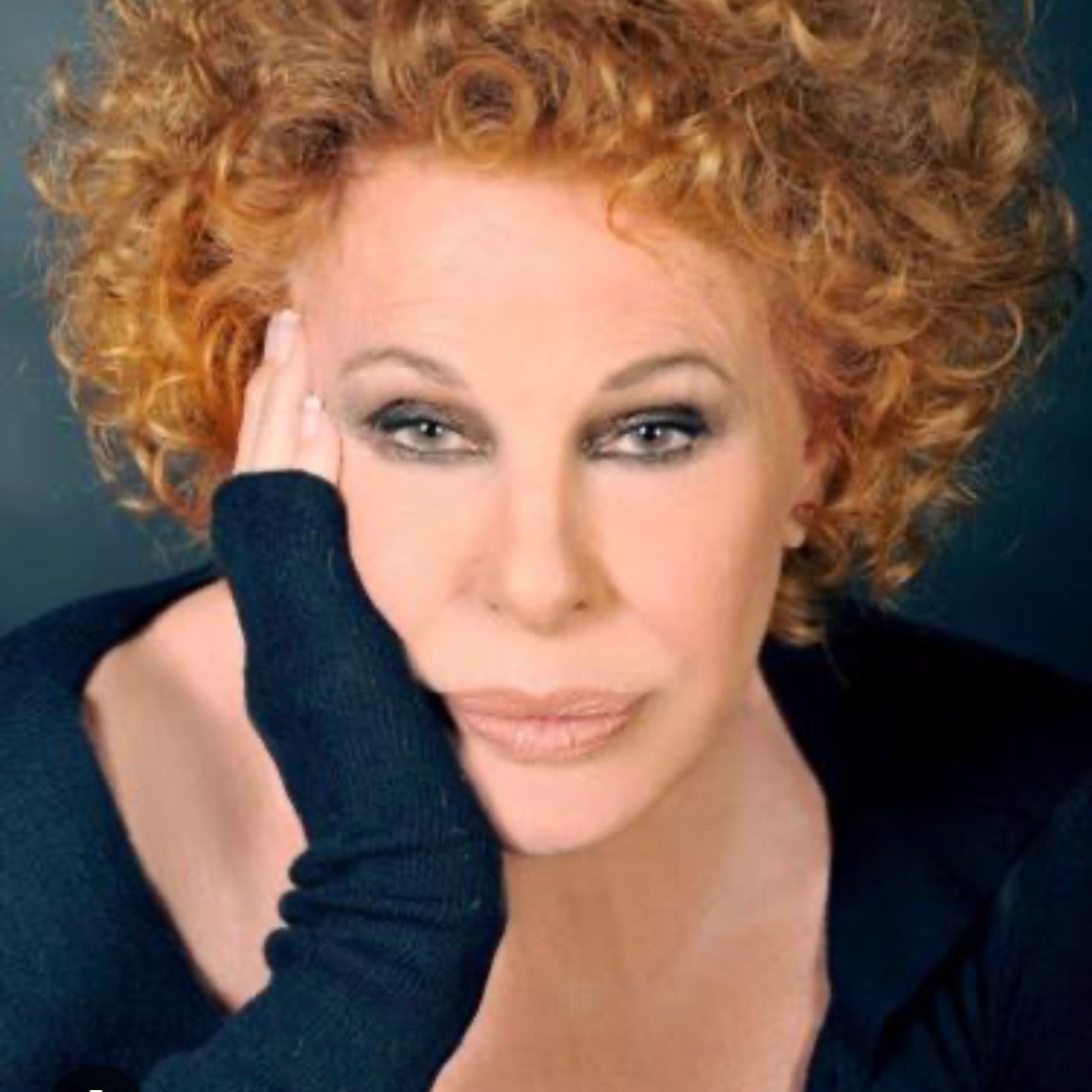 Non ci sarà mai fine per una grande artista come te.. Ciao Ornella é stato un onore conoscerti !! ♥️ #ornellavanoni