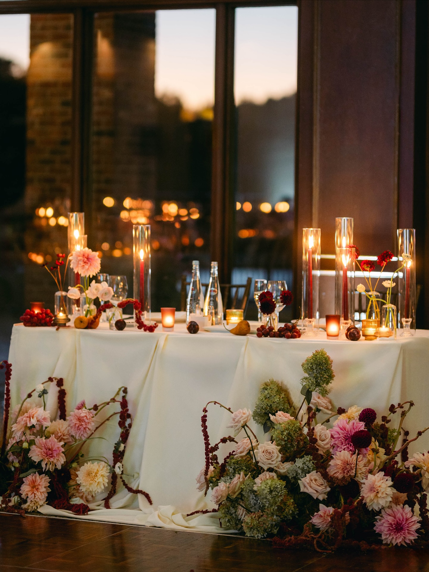 The warm glow of candlelight. The richness of seasonal blooms. The intimacy of a perfectly set table.
A moody fall reception at Eagles Nest Golf Club, where romance and refinement met in every detail.
Vendors
@eventshoppe.ca
@eaglesnestgolf
@515photoco
@bigticketweddings
@patchoulidesign
@maineventmusic.ca
@hairbycourtfads
@facesbytess
@catherinescola
@element_event_solutions
#fallweddinginspo #moodywedding #eaglesnestgolfclub #torontoweddingplanner #romanticreception #candlightwedding #ontarioweddings #luxuryweddingdesign #floraldecor #weddingreceptiongoals #autumnweddingdecor #weddingdetails #gtaevents #weddingreceptiondesign