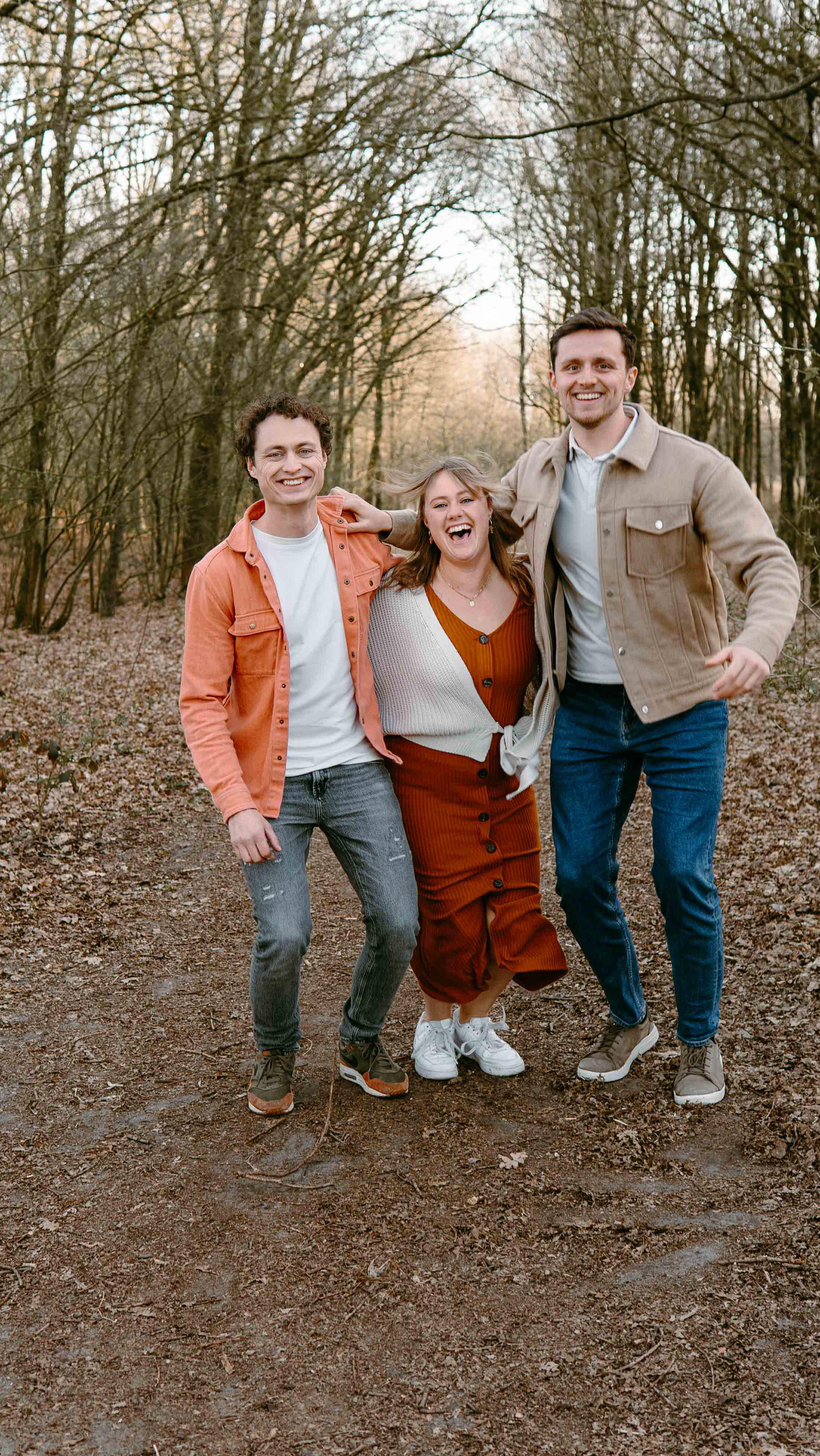 This is our time together, let's make it last forever
Every laugh, every smile couldn't get any better
Runnin' through the day singin' every tune
Skippin' through the park under skies so blue
Our time together, it's the best kind of treasure
Every memory's a gift I'll hold on to forever