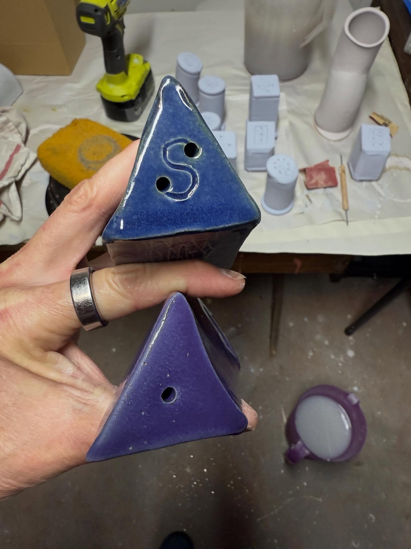 Did I mention the salt and pepper shakers are still a bit of an experiment? The first ones I tried, the holes were way too big. This time I made them smaller, but after glazing I learned today I have to drill the glaze out of every hole. Fun! And still the glaze may flow and block them up during firing. If that happens I’ll have a bunch of funky sculptures for sale, CHEAP! 🤣😳😫#potteryfail #hopeful #handbuildingwithclay