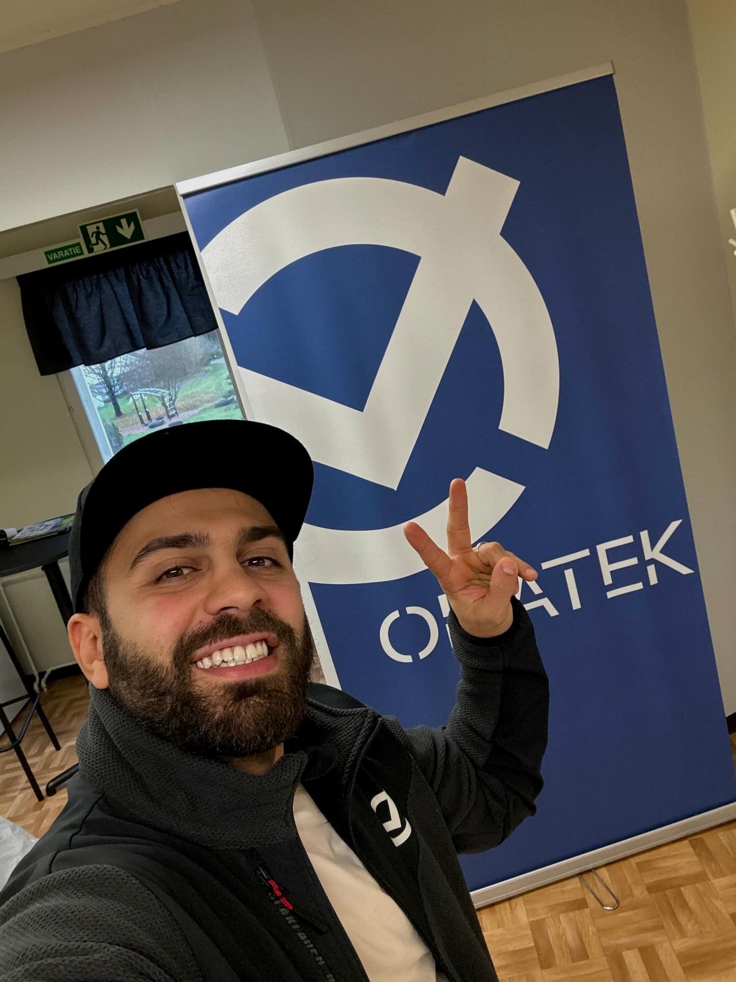 🎉Iloisia uutisia! Olemme tänä syksynä laajentaneet toimintaamme ja avanneet uuden toimipisteen Tampereelle. 🤩 Toiminta on lähtenyt vauhdikkaasti käyntiin, ja asennukset rullaavat hienosti. ⚡️ Nyt saadaan myös pirkanmaalaisille tuliterät sähköt pimenevään syksyyn! 🔌💡#oivatek #oivateksähköpalvelut #oivatekpirkanmaa