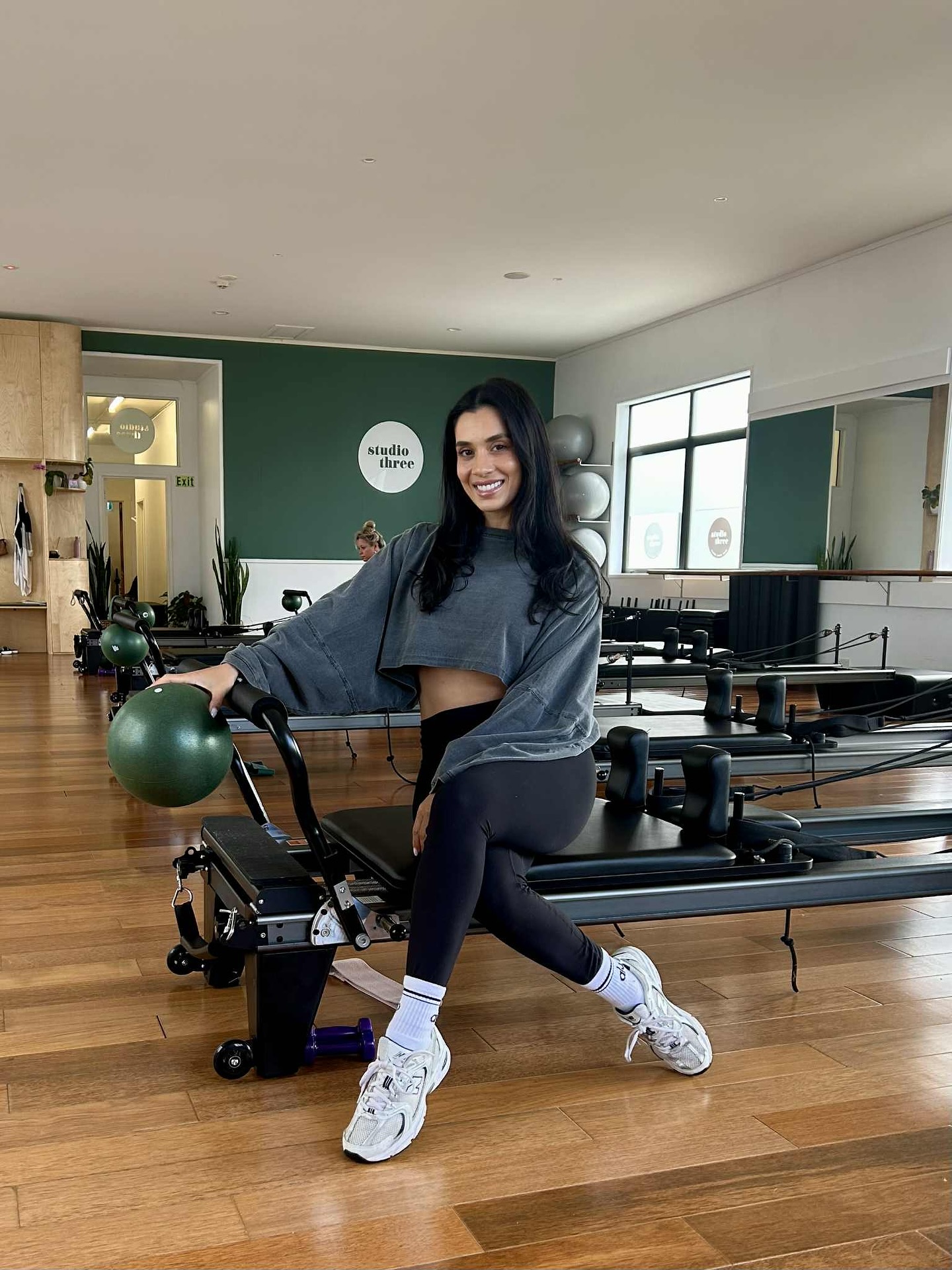 NEW CLASS ALERT!🔔
Intermediate Reformer Wednesday 7.30am
From this coming Wednesday, 5th Nov we have added a new Intermediate level Reformer class at 7.30am with Anjula. Anjula will also be taking over the 6.30am open level reformer from Nicole as she starts to slow down a bit ahead of her baby’s arrival.
For those that attend Anjula’s Saturday classes we know you will be very excited to have her energy and expertise to fire up your Wednesday mornings!