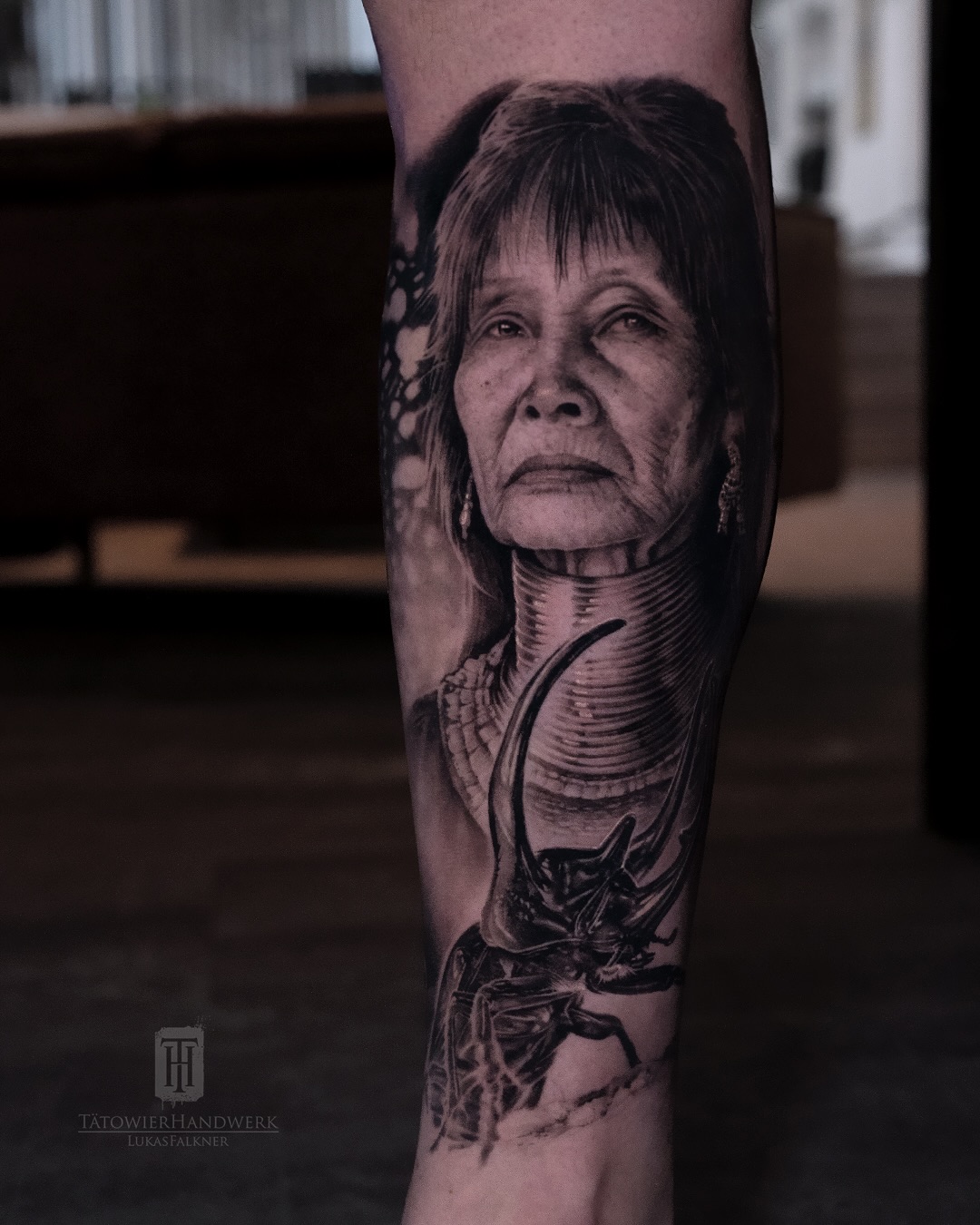 WIP - Here’s a little preview of a leg sleeve I’ve been working on for quite some time.
The idea behind this project is to create a unique piece for every continent — blending local cultures with symbolic animals.
This one features a Kayan Lahwi woman with her iconic neck rings, paired with the mighty rhinoceros beetle, a creature that holds a special place in local tradition.
More to come soon… stay tuned. ⚡️
Healed work.
#tattoo #tattoos #blackandgreytattoo #blackandgrey #realism