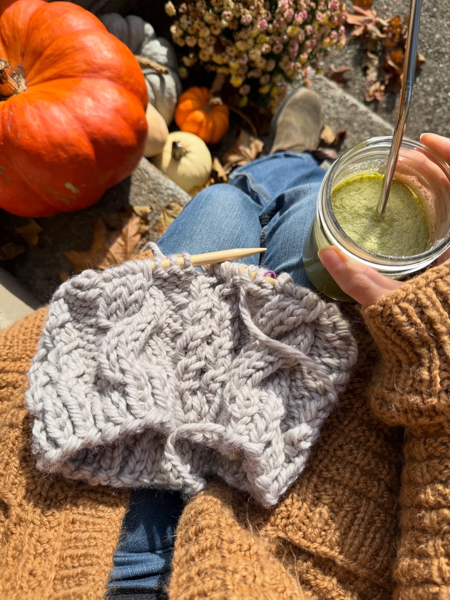Our holiday markets kick off this weekend, but I’m over here trying to hold on to all things Fall 🍂🧶
Currently working on stocking up on my new Portland Cable Knit Scarf.
You guys showed some serious love for this design at our fall markets! Now I just need to find the time to get it posted on the website for the holidays🥴.
🧶 @lionbrandyarn Respun Thick & Quick
The pattern for this new design is currently not available.
#knitwear #modernknitwear #cableknit #fallvibes #warmandcozy #knitscarf #lionbrandyarn #makersofinstagram #createveryday #holidaymarket