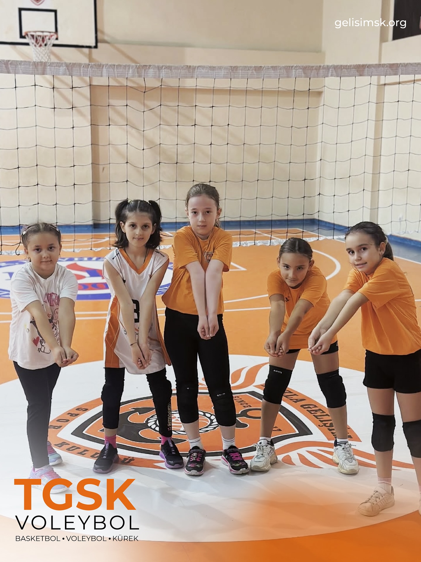 🏐 Küçük yaşta büyük heyecan!
Tuzla Gelişim Spor Kulübü’nde minik voleybolcularımız her antrenmanda hem eğleniyor hem öğreniyor.
Disiplin, takım ruhu ve dostluk… Hepsi bu sahada! 💪🧡🖤
Sen de aramıza katıl, sporun birleştirici gücünü bizimle yaşa!
🏐 Tuzla Gelişim Spor Kulübü – Voleybol Altyapısı
📍 Behiye Dr. Nevhiz Işıl And. Lisesi Spor Salonu
📞 0531 899 99 22
#TuzlaGelişimSK #Voleybol #MinikSporcular #TakımRuhu #sporlabüyüyoruz #altyapivoleybol #voleybolkursu #tuzlavoleybolokulu