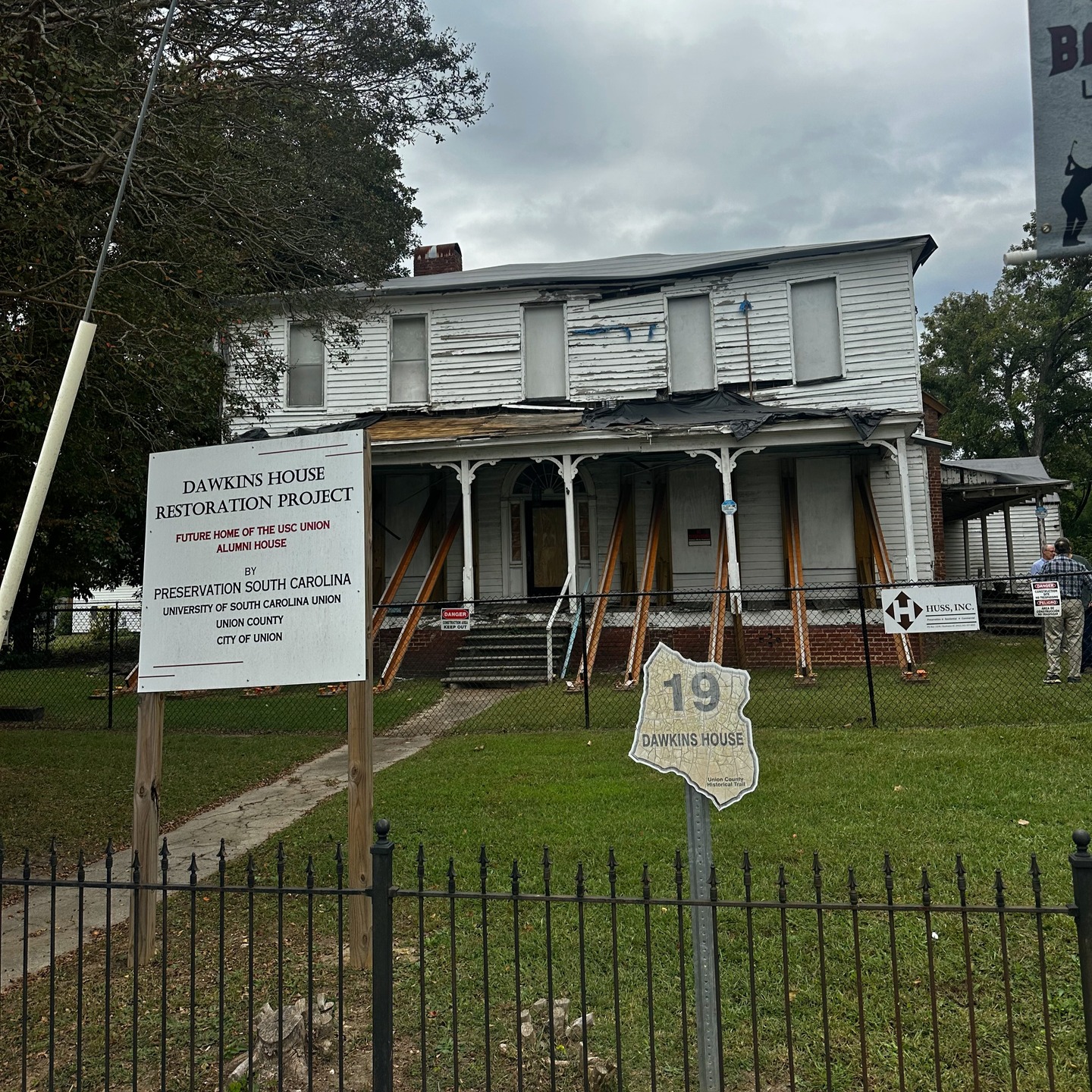 Did you know that from February to April 1865, the Dawkins House served as South Carolina’s Provisional Capital? As such, Union has the distinction of being only one of four cities to serve as South Carolina’s state capitol, the others being Columbia, Charleston, and Jacksonboro.
On February 16, 1865, one day before General Sherman’s army captured and burned Columbia, Governor Andrew Magrath (the last governor of SC to be elected under the Confederate States of America) fled Columbia. He moved the government’s offices, staff, and papers to the home in Union of Judge Thomas Dawkins, a well-known local politician and college friend of Magrath’s, making Union the provisional state capitol of SC. The government of SC was administered from the Dawkins House until April 9, 1865, when General Lee surrendered. Magrath learned about the Confederate States’ surrender while working in the House, after which he tried to escape but was captured and deposed by Federal troops.
While managing the state’s affairs from Dawkins House, the governor and his staff used the home’s eight fireplaces to burn incriminating documents, since many Confederates feared seizure and prosecution for treason as the war came to an end.
Learn more about the history of the Dawkins House, and its current stabilization status, at the link in our bio ⬆
PHOTO SEQUENCE:
1. Dawkins House
2. Main Street North from the State House after General Sherman's visit in 1865.
3. Judge Thomas Dawkins
4&5. Dawkins House