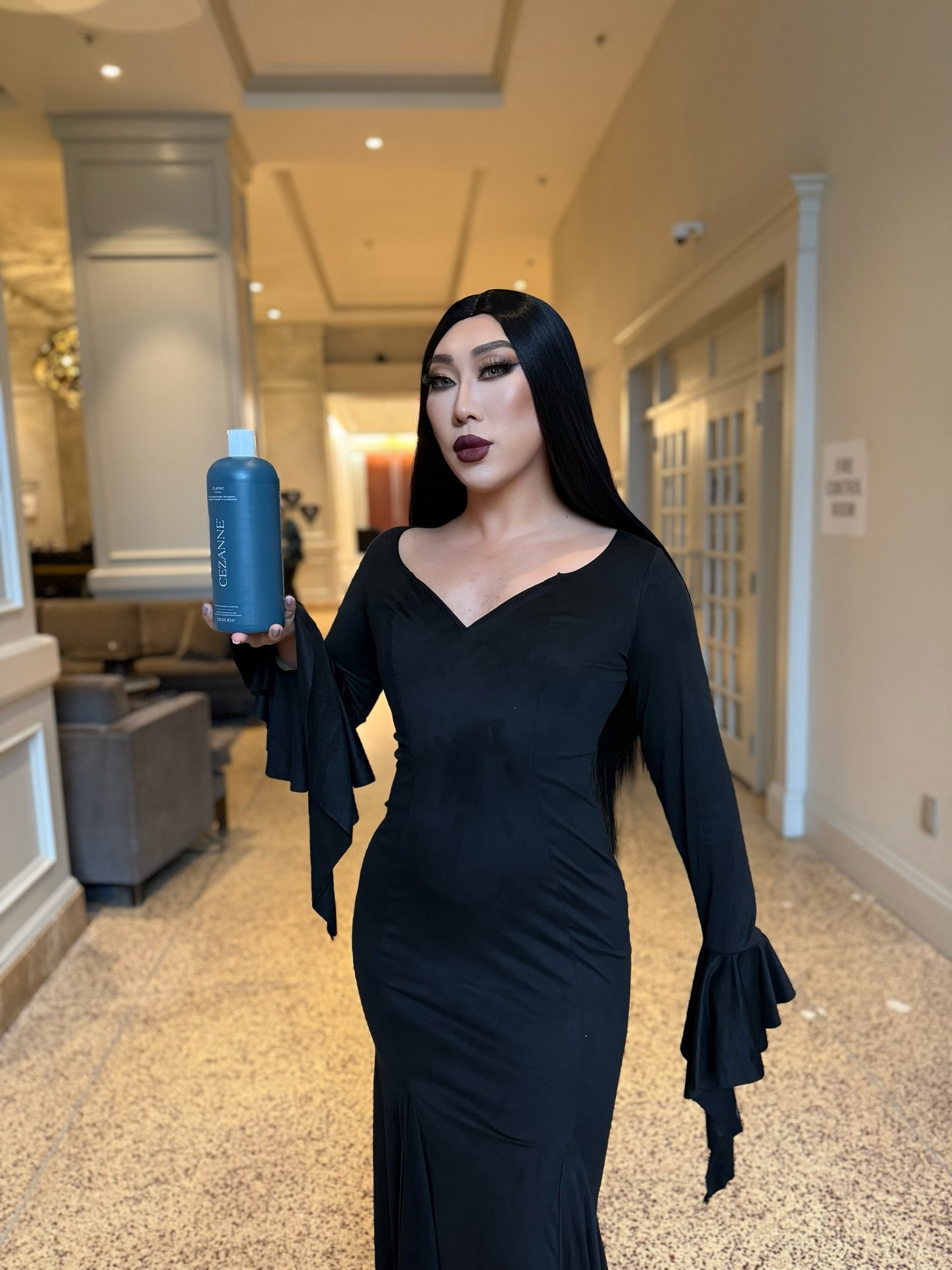 🕸️ Frightfully smooth. Dangerously sleek. 🖤✨
Morticia would never let frizz rise from the dead — and neither should you! 💀
Our Cezanne Classic Keratin Treatment @cezanne_hair delivers hauntingly glossy, soft, and frizz-free hair that lasts.
Step into Armin’s Beauty Affair this Halloween and let your inner Morticia shine — smooth, mysterious, and drop-dead gorgeous. 🕷️💋
#ArminsBeautyAffair #CezanneKeratin #BrazilianKeratin #MorticiaVibes #HalloweenHair #SleekNotScary #FrizzFreeForever