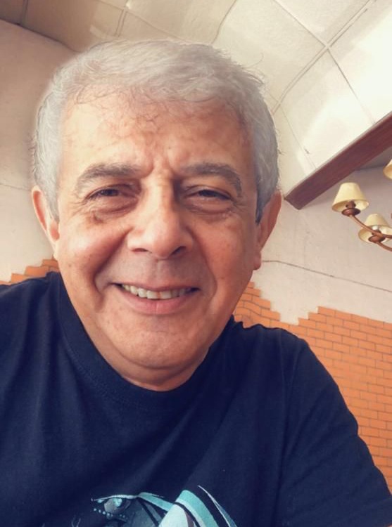 Soy un viajero en el tiempo...por si no lo sabian.