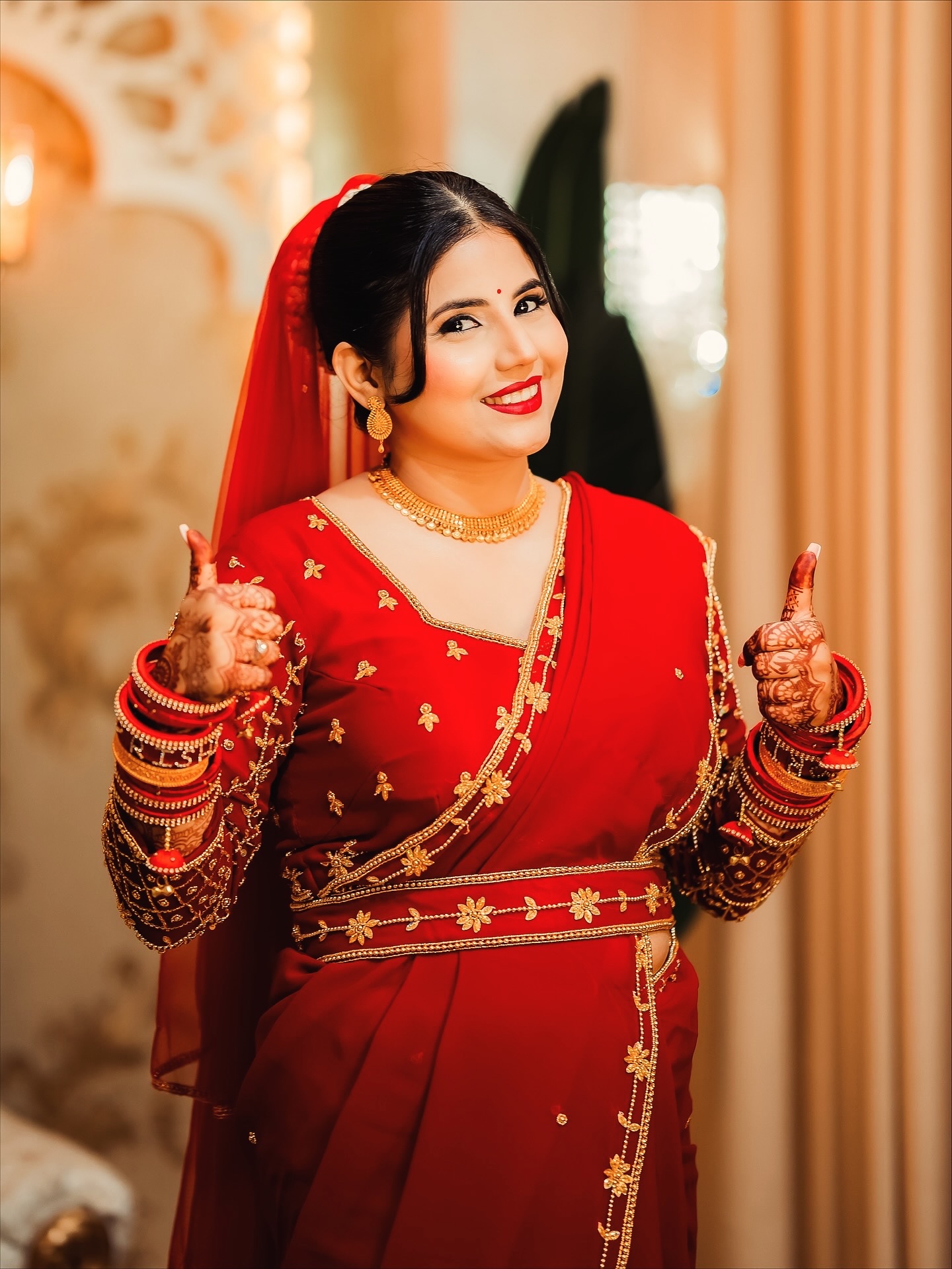 Who said brides can’t have a little fun? ❤️
From elegance to pure joy, she lit up every moment with her smile, her energy and that iconic red lehenga glow.
At ZELDEY, we don’t just capture poses — we capture personalities, laughter, and the moments that make your wedding feel like you.
#ZeldeyWeddings #BridalGlow #UKBride #FunBrideMoments #RedLehengaMagic #IndianWeddingPhotography #WeddingVibes #BridalPortraits #DesiBride #ZeldeyMedia #BedfordWeddings #CandidBridalMoments #BrideWithStyle #WeddingInspoUK