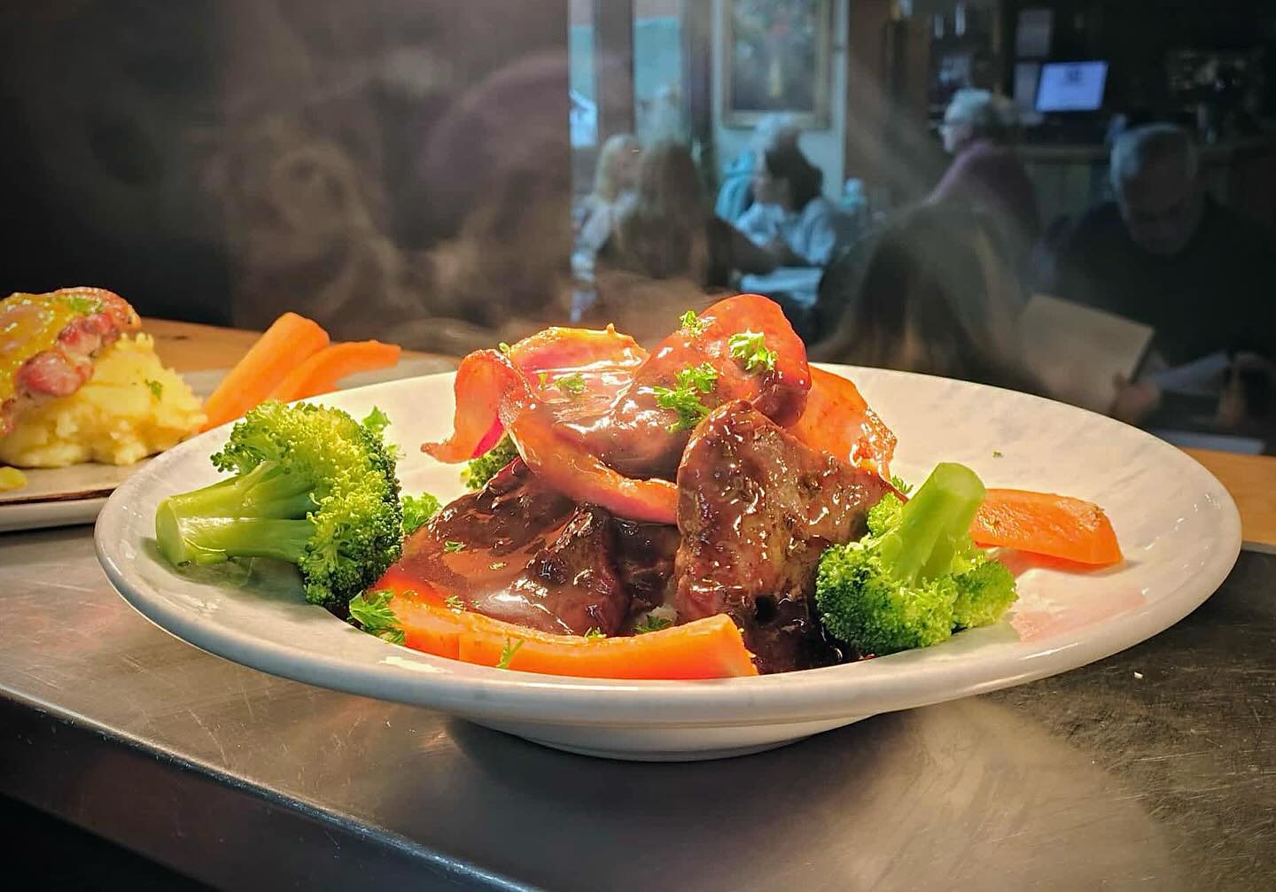 Have you visited us during @norfolk_restaurantweek ? 🍴
If you haven’t, then you still have time! 🕰️
Give us a call or head on over to our website to book! 📧