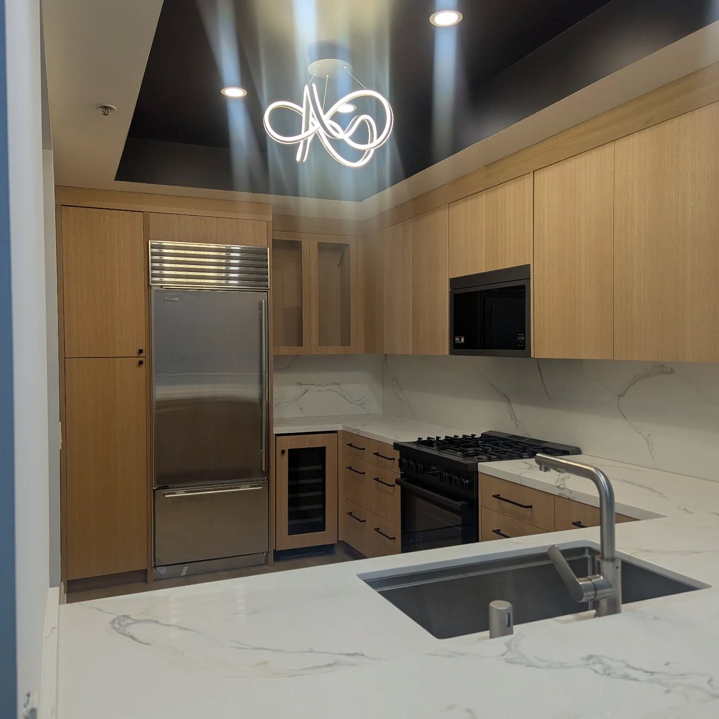 #Riftmodernkitchen #SFRinconhill #Modernkitchen