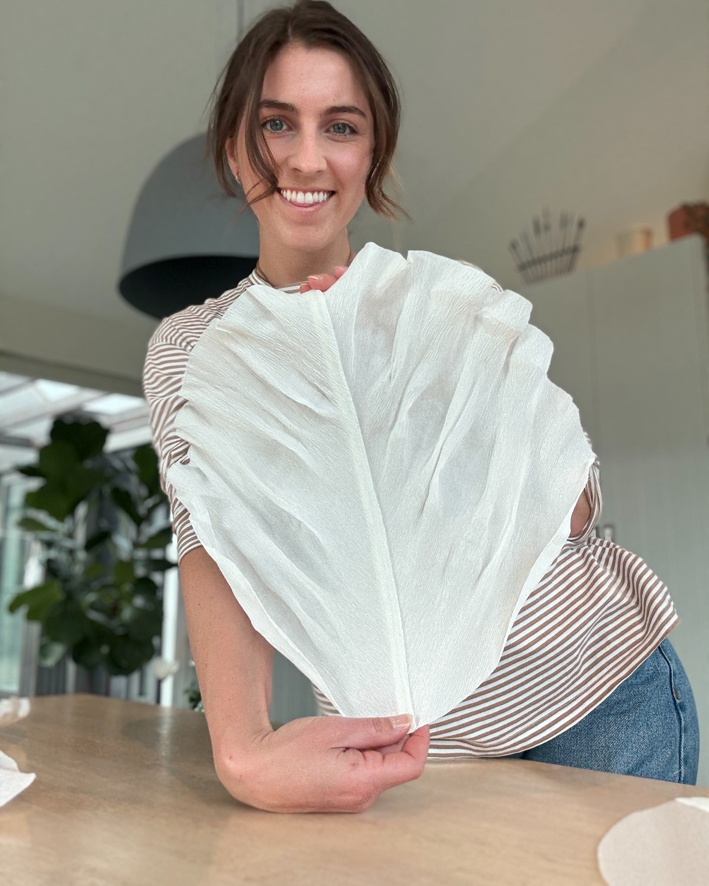 Hello! I’m Lori, creator of Papercut. Handcrafted, giant paper flowers in Wanaka, New Zealand.
A little bit about it me…
Florist - turned - landscaper designer, my creative outlet was tied to desk work for too long. I wanted to be crafting with my hands again, and along came Papercut.
I’ve been busy making paper flowers ready for hire or made or order. If you have a vision outside of what you see here, I will hands down be up for any challenge you can throw at me. Whether you’re planning a shoot, event, wedding, runway, window display, or orchestrating ANYTHING that’s looking for something a little different? Please reach out and we can make a moment!
🌼