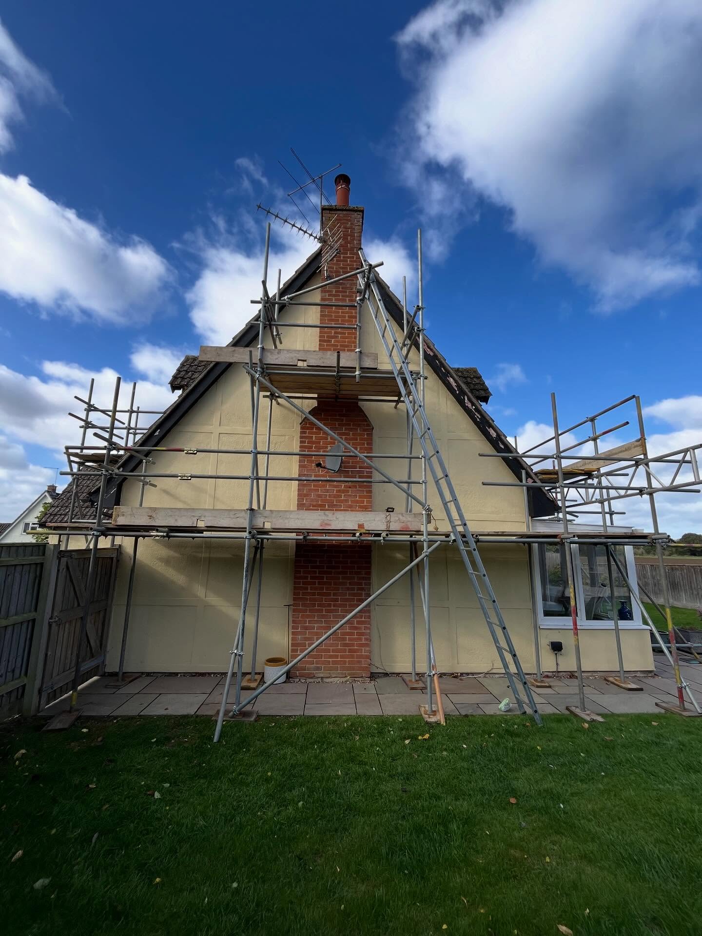 ⭐️Scaffold erected to this gable recently, this was part of a larger job in cavendish where we erected scaffolding to 4 dormers and 2 gables⭐️