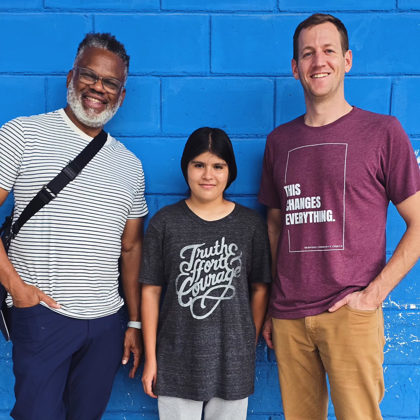 This week, we welcomed Pastor Daniel Hutton and Ralph Adrien from @bccwestchester, who traveled all the way from #NYC to get to know the students, teachers, and mission of Grace Honduras. ☺️
We feel incredibly humbled and grateful for the new season God is allowing Grace Honduras to witness. 🙏🏻🌠
#SanPedroSula #SPS #Honduras #Education #School #ChildLabor #TrashDump #GarbageDump