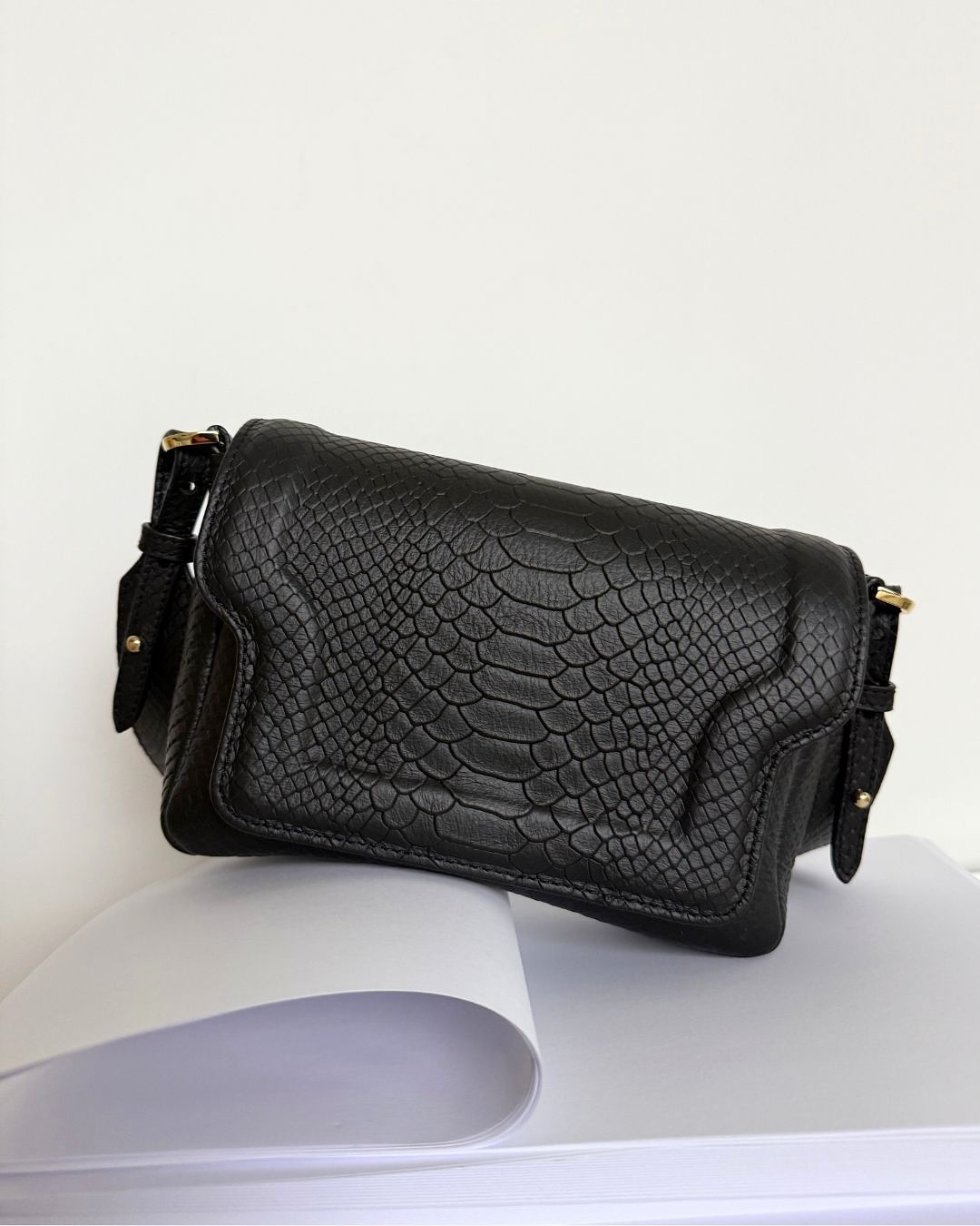 Minimalizm spotyka Paryż. Klasyczna Modern w swoim żywiole.