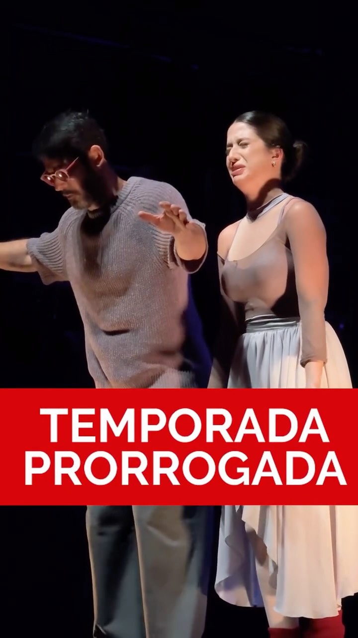 Devido ao grande sucesso de público e crítica, “Limítrofe” segue em cartaz com temporada prorrogada até o dia 9 de novembro, no Teatro Dulcina! 💛
✨ SINOPSE:
Do alto de um prédio de vinte andares, uma bailarina tenta o suicídio, quando é interrompida pela chegada de Paschoal, um ator de televisão. No auge de uma discussão existencialista, decidem saltar juntos, quando são mais uma vez interrompidos - desta vez, pela chegada de um escritor que mudará o curso da história.
🎭 LIMÍTROFE - ÚLTIMAS SEMANAS
🗓️ Até 9 de novembro
⏰ Qui a sáb | 19h — Dom | 18h
📍 Teatro Dulcina – RJ (ao lado do Metrô Cinelândia)
🎟️ Ingressos no Sympla (link na bio) ou no app Meu Vivo para clientes Vivo Valoriza.
💜 50% de desconto para Clientes Vivo.
❗️GARANTA JÁ O SEU INGRESSO NO LINK DA BIO!
Mais que um espetáculo, um espaço de conscientização sobre saúde mental. ✨