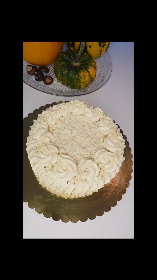 Total white cake 🤍
.
.
.
.
.
.
.
#cake #whitechocolate