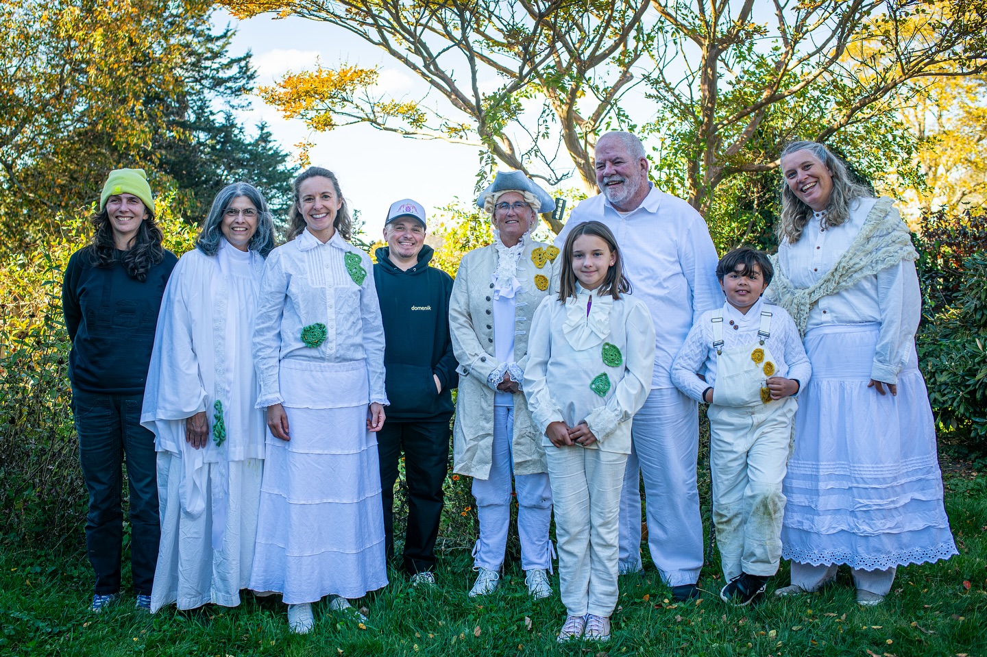 These current and former members of Newport Sings performed in/videoed/led “Life After Life” this weekend!
“Life After Life” is a live performance that takes place in Newport’s Common Burying Ground and God’s Little Acre. Actors and musicians bring the intertwining, overlapping stories of some of the 8,000 people resting in this fragile and sacred place to life.
Thanks to @centeraquidneck and the wonderful LAL team for creating this beautiful community-centered production!