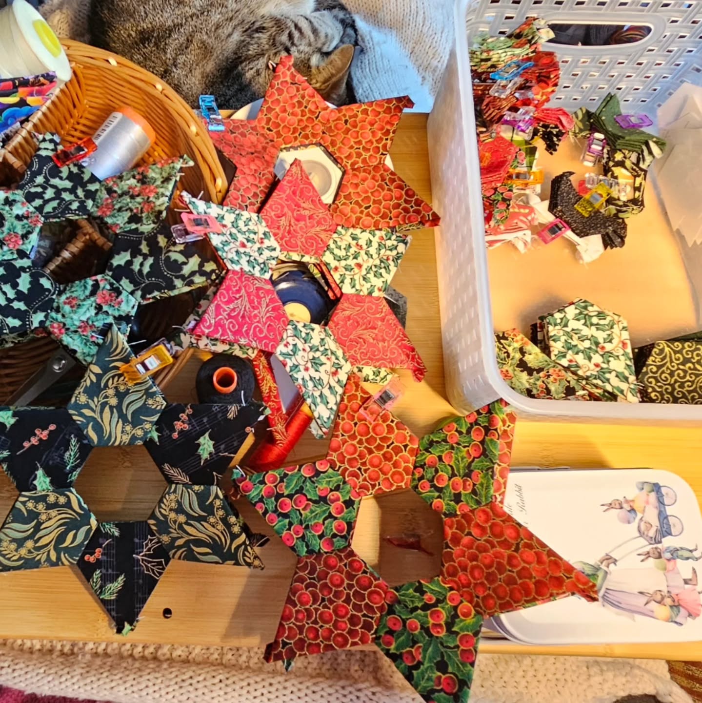 It's a messy pic, but as you can see, I have a cat (Taz), so you'll understand. Progress is being made! I also cut batting yesterday, so that's all ready to go once I iron these and take the papers out.
And I still have Halloween ornaments! Come out to @csoddmall next weekend (Nov. 8-9) at the Evergreen Fairgrounds in Monroe. I will not actually be outside after all, but will be near the Krampus and Santa photo area. So many incredible artists, artisans, and fun people will be there, excellent food trucks, a costume contest, and more!
.
#horsenroundfiberstudio #fiberarts #smallbusiness #fiberartist #handmade #sustainablecrafting #sustainabledecor #quiltedornaments #quiltersofinstagram #eppornaments #epp #englishpaperpiecing #christmasfabric #christmasgifts #giftideas #giftshopping #ornamentsfordays #ornaments #handsewnorrnaments #handsewing