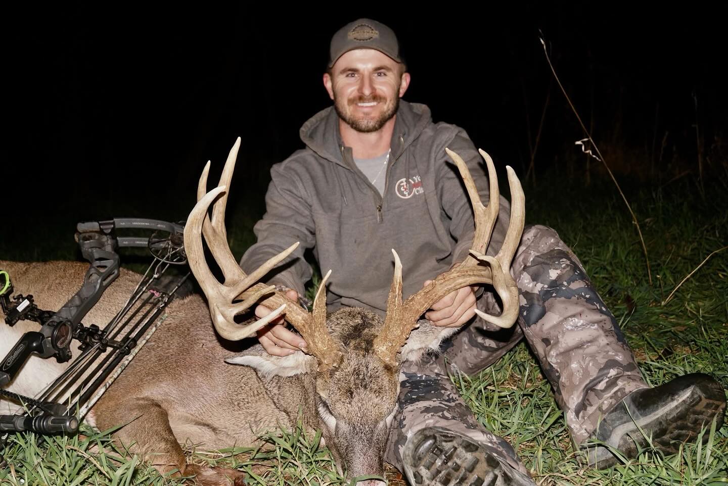 @nxtleveldeersupplements Dealer and Buck Buschel Owner @chanceryder22 got it done again! Congrats Brother! 👊🏹🦌