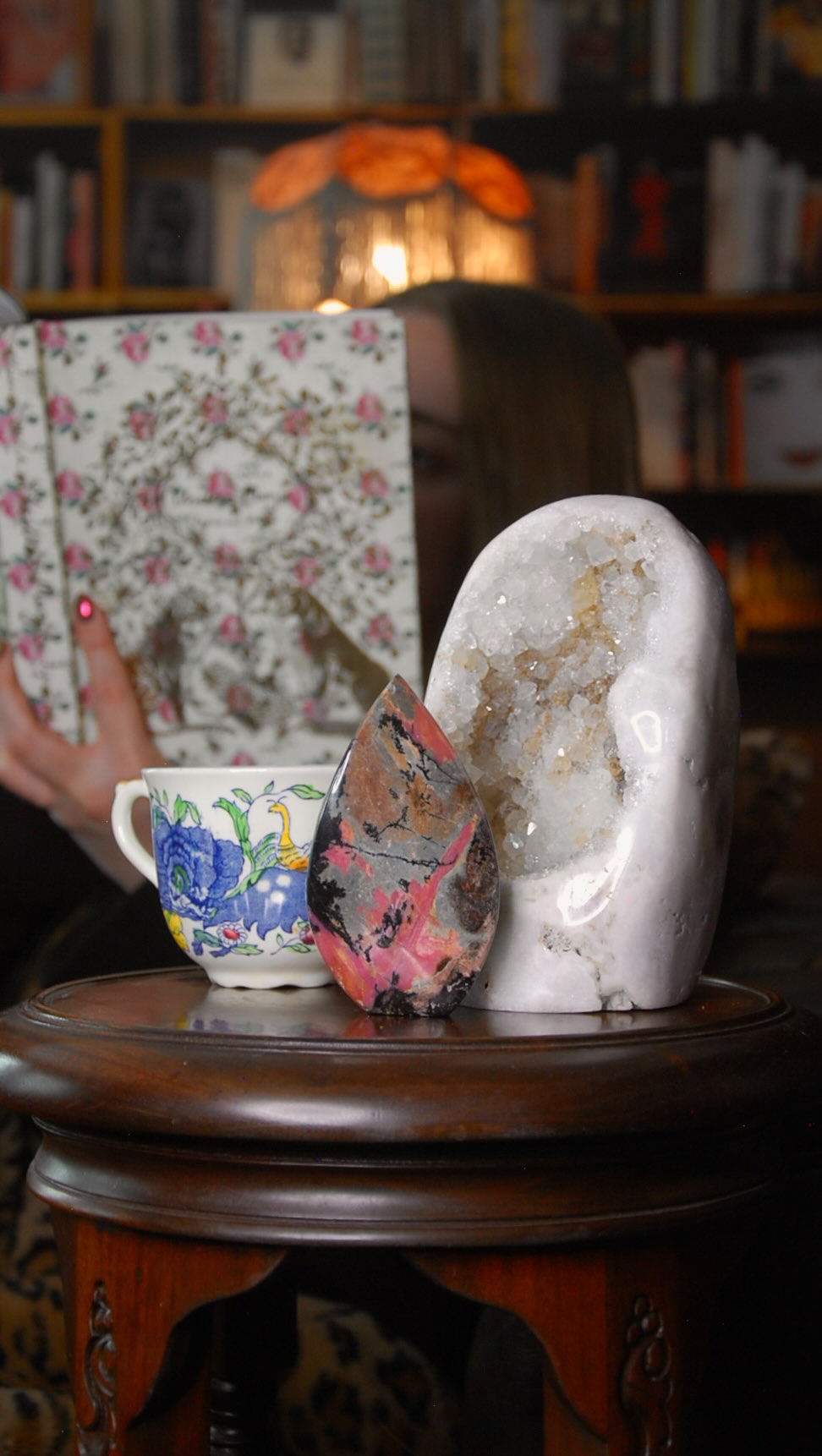 crystals to support you through winter 🖤
only two sleeps until my next collection - The Modern Mystic - is yours!
I really enjoyed spending even more time learning and diving into the properties of different crystals, not only from an energetic perspective, but also a physical & mental one.
a collection to soothe, to self-reflect, and to support your energy levels during the darker season 🍂
join my mailing list at the link in my bio to get a reminder once this collection has landed ✨
#ModernMystic #VelvetAura #Crystals