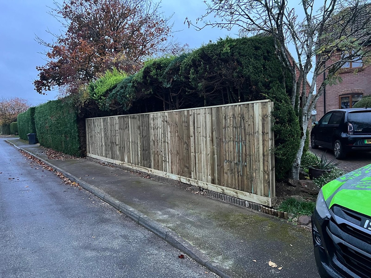 After, During & Before 📸
This one’s been a proper job! 👷♂️
Due to council regulations, this conifer hedge had to be taken right back off the footpath. The customer wanted a new feather edge fence installed, so first things first — we cut the hedge in half, cleared it out and made space ready for the build.
The job’s semi-complete for now — still got the other side to tackle — but it’s already looking a lot smarter! 💪
Not gonna lie, digging out the post holes was a right mission… the ground was solid and full of old cement 😅
More updates to come once it’s all finished!
#Fencing #FeatherEdge #BeforeDuringAfter #Landscaping #HedgeRemoval #GardenTransformation #HardGraft #WorkInProgress