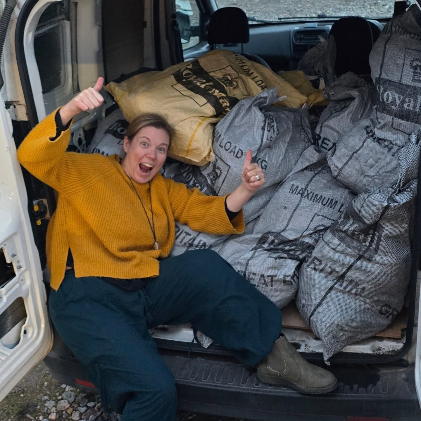 80% of orders have been dispatched Yesterday and today.
Thank you all endlessly for your support, for loving the new collection and for just making our job a pleasure.
Now, two tired women are off for a bath (not together obv!), pjs, maybe a cheeky chocolate bar and some full moon witching 🌙🖤