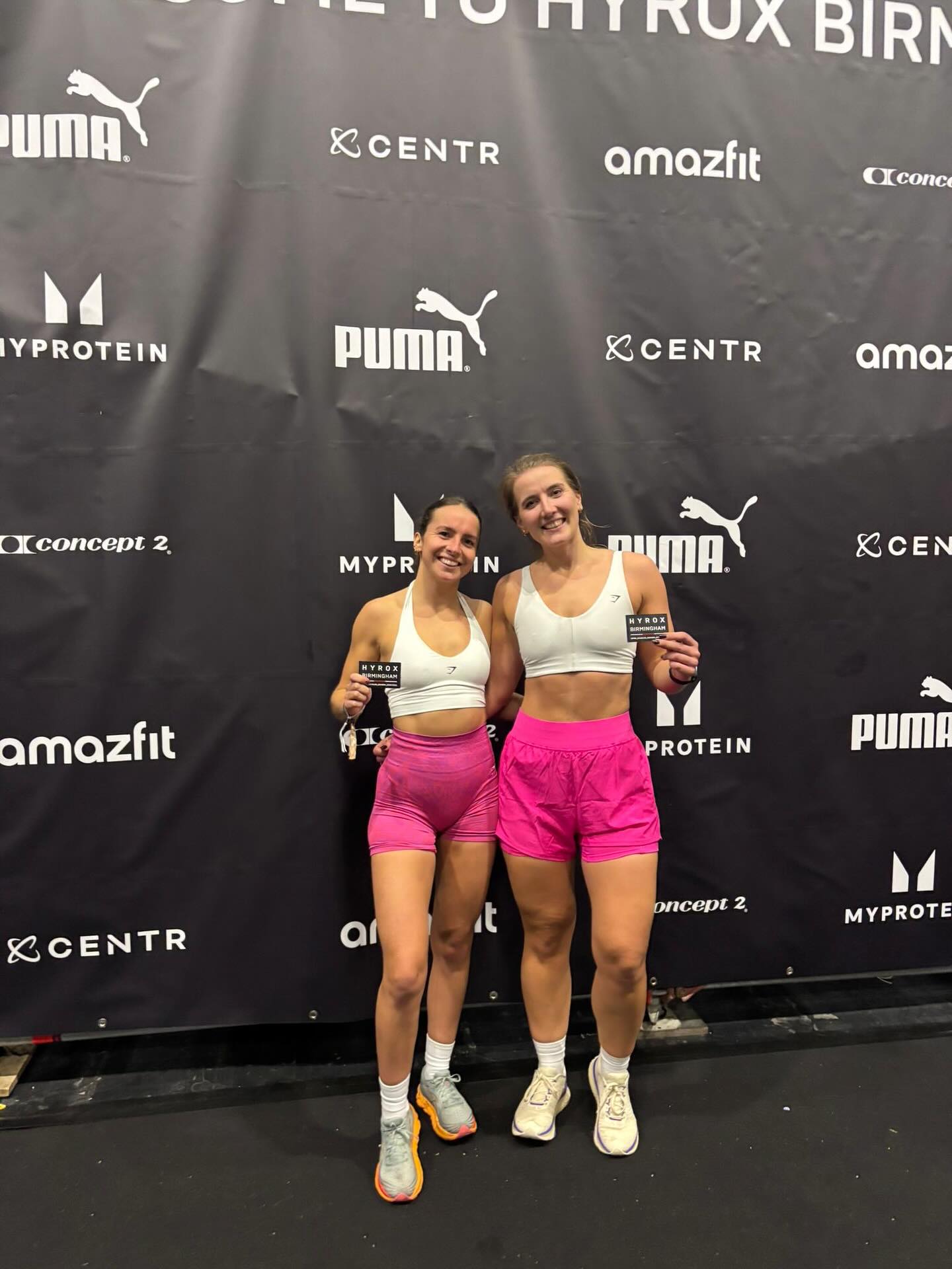 A MASSVE COUPLE OF WEEK FOR THE JIM CLUB GANG
Hyrox legends:
@scobb_7
@issy_higgs
@dollbeck
@harry_grimmett
@_dexter41
Then we have had the half/10k runners
Sam Castledine
Dollie Becket with the mad double header 😅
@markbagott
@alotn_81fitgoals
@ethanrholt
Then we couldn’t not mention @ellievsfitness as well with the ultra 2 weeks ago and then to top it off got engaged to @nick.ruggles 👌🏻
WHAT A COUPLE OF WEEKS
Keep being legends everyone ✌️
____________
#strongertogether #jimclub #personaltraining
.
.
.
.
.
.
.
.
.
.
#marketharborough #LE16
#greatbowden #kibworth #medbourne #hallaton #leicester #leicestershire #lifting #fitness #functionalfitness #personaltraining
#MarketHarboroughGym#JimClubStrength
#MarketHarboroughPT #StrengthTrainingUK
#HarboroughFitness #NorthantsFitness
#LeicestershireStrength #TrainWithJim
#NotAnotherChainGym #StrengthForLife