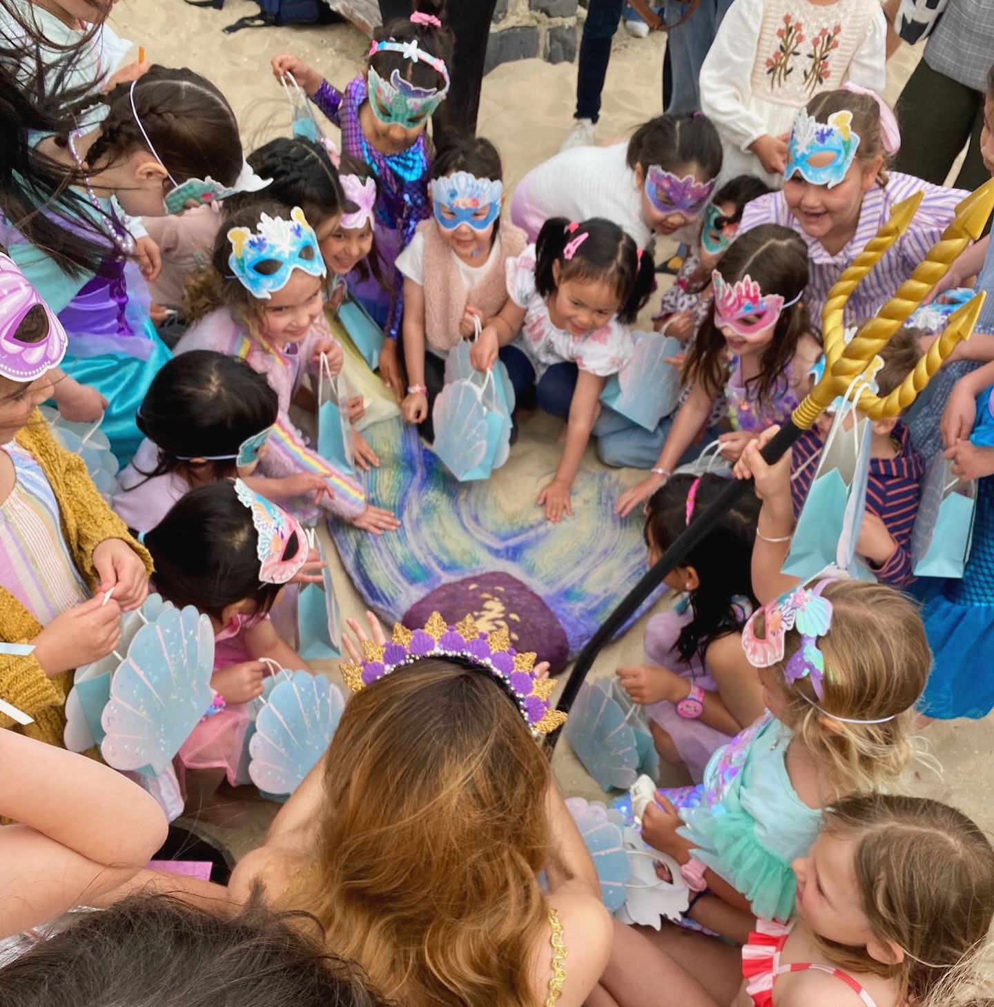 We cracked open a seashell of pure MAGIC this weekend! โจ
There is nothing quite like arriving on shore to a circle of tiny ocean guardians, absolutely convinced that mermaids are real (which of courseโฆ we are ๐)
We sang songs, shared mermaid secrets, learned about life on land compared to under the sea, and I was gifted about 47 shells and two very serious hugs of allegiance to the Mermaid Kingdom ๐ซถ๐
Thank you to all my new little fin-friends for sharing the magic of the sea with me ๐๐