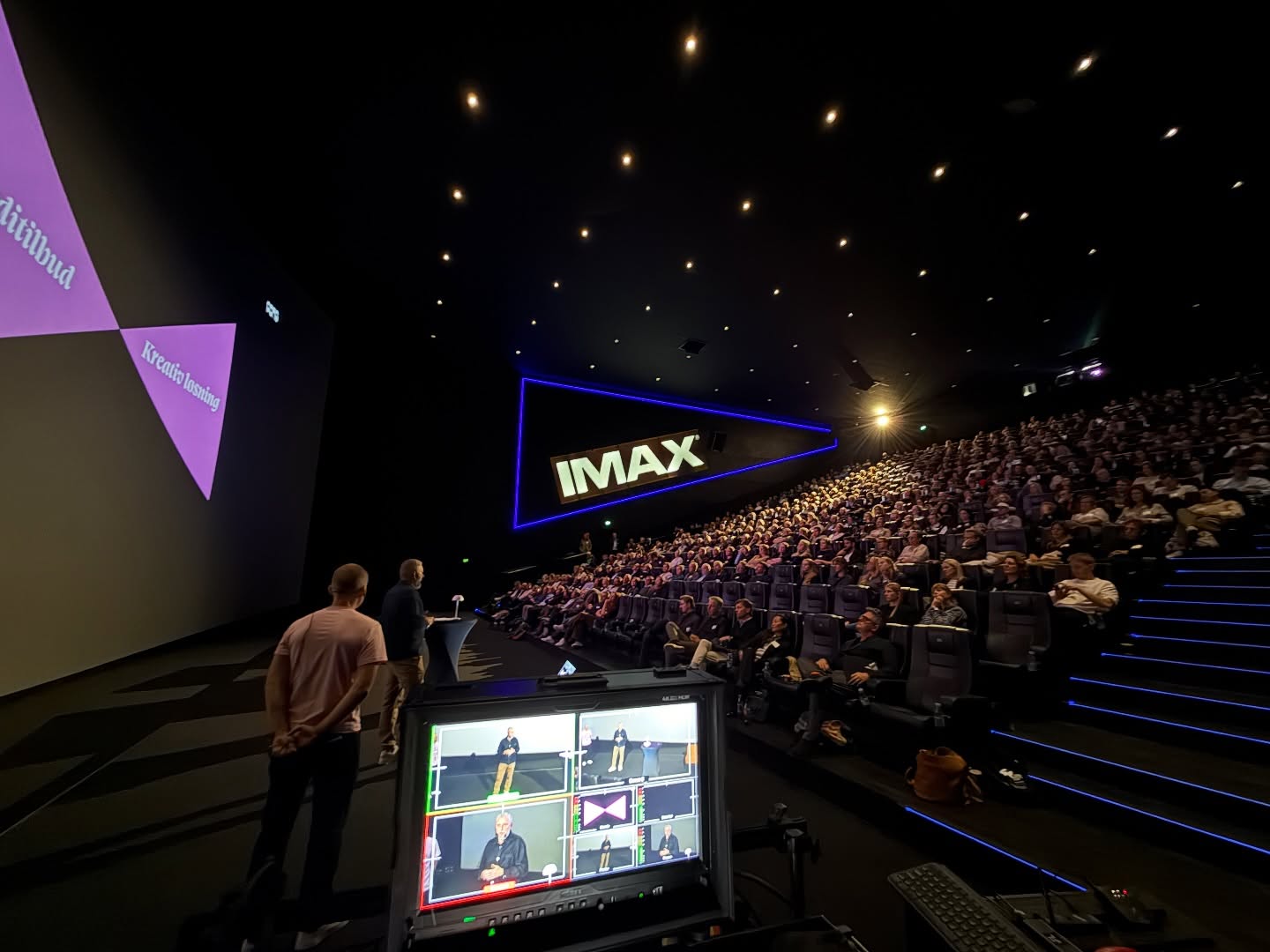 Afvikling af seminar i Vue for @pongcph & @dkmarkedsforing