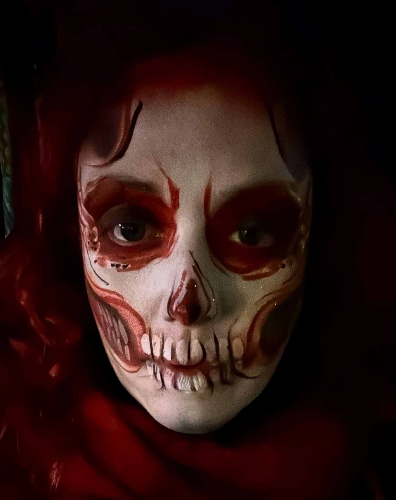 A sparkly red and black skull on myself last night! 🎃 Looking forward to my last day face painting at @uptoncountrypark today! I’ll be there 11-4 👻 #facepaint #facepainter #facepaintersofinstagram #facepainting #halloweenfacepaint #facepaintingideas #halloweenmakeuplook