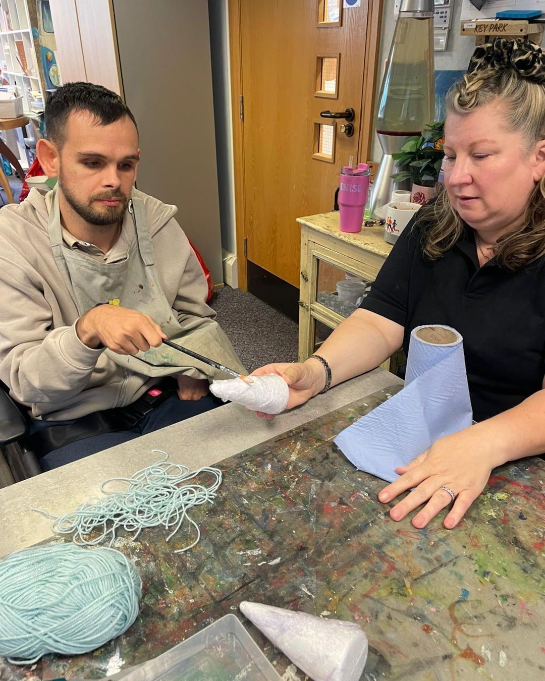 Frances, Phil, and Filip have been getting crafty, creating yarn-wrapped Christmas tree decorations! 🧶
It’s all about creativity, patience, and teamwork - and we think they’ve done an amazing job! 🎄
Find out more about our work on our website - link in bio.
#SocialEnterprise #Southampton #Hampshire #LearningDisabilities #LearningDisability #SouthamptonBusiness #Charity