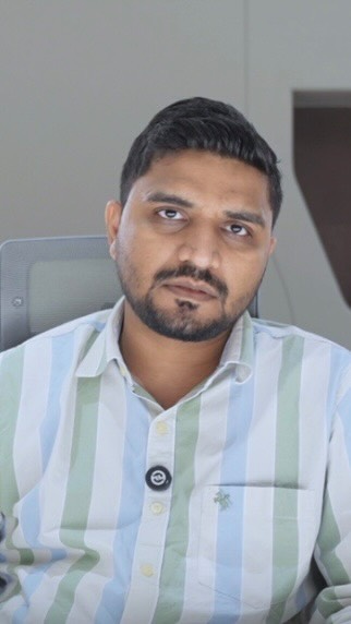 Real printers. Real stories. Real results🔥
Epic Digital from Surat shares how the Konica Minolta Nassenger 8 is redefining textile printing excellence for them - with unmatched precision, vibrant color output, and reliable support that keeps production seamless.
Because innovation isn’t just about machines - it’s about empowering those who print the future.
#ApsomTechnologies #KonicaMinolta #Nassenger8 #CustomerTestimonial #PrintInnovation #DigitalTextilePrinting #TextileTechnology #TextileInnovation #TextileMachinery