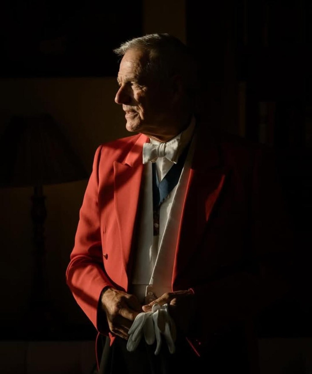 When every detail matters, elevate your next event with the expertise of Geoffrey Harris, a distinguished professional toastmaster known for creating seamless and memorable celebrations. 🎤✨ From weddings to corporate galas, his charismatic presence ensures every moment counts. Link in bio to learn how Geoffrey can enhance your special occasion! 🌟 #EventPlanning #ToastmasterServices #Elegance #MemorableMoments #Expertise