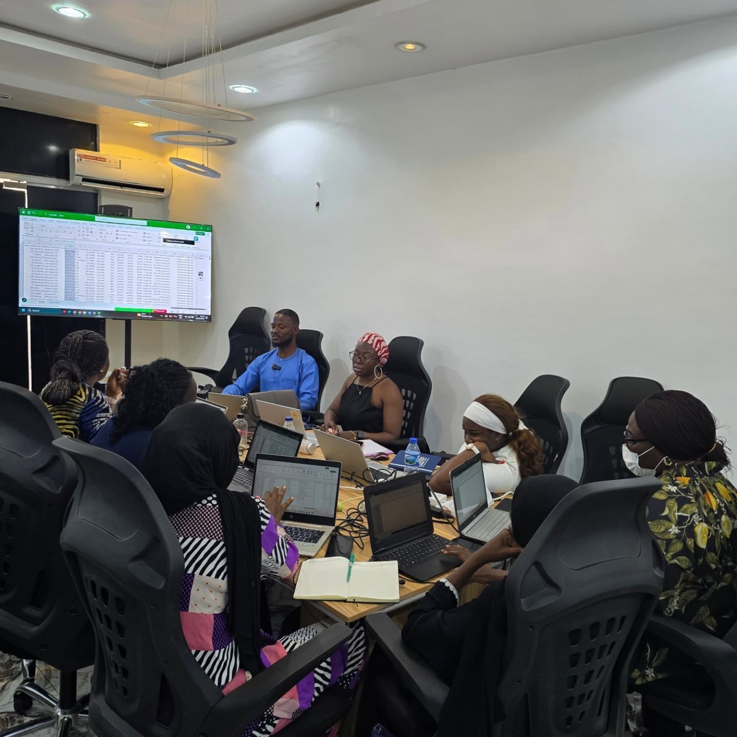 Slots are filling up quickly! ๐ค
Don't wait too longโwhile you're still considering starting a career in TECH, others are already signing up for the January 2026 class.
Remember, time is money!