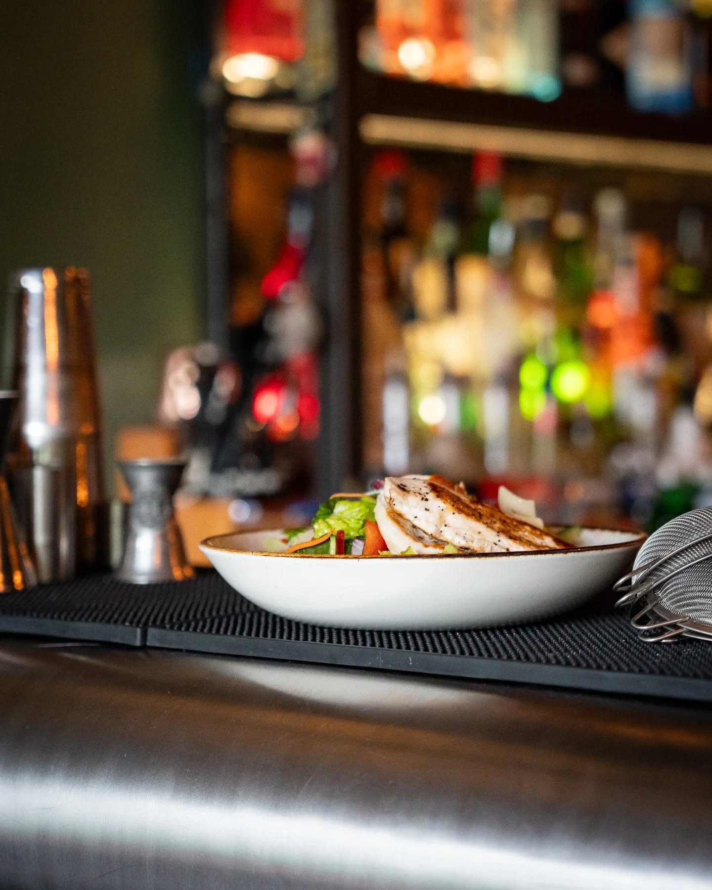 When you’re craving something fresh but full of flavor 🌿 Our salads hit that perfect balance between healthy and delicious.
#caponesgalway #restaurantgalway #galway #salads #healthyeating