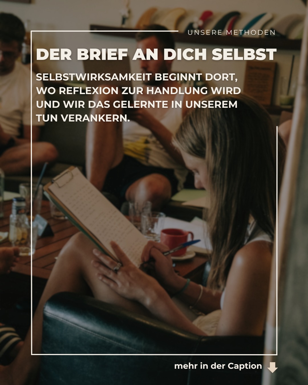 Manchmal verstehen wir erst im Rückblick, was wirklich wichtig war.
Am Ende unseres Seminars schreiben die Teilnehmenden einen Brief an ihr zukünftiges Selbst.
Nicht als nette Geste, sondern als Moment der Klarheit.
Beim Schreiben wird sichtbar, was sich bewegt hat und was bleiben soll.
Das Papier hält fest, wofür du Verantwortung übernimmst, wenn der Kurs vorbei ist.
Ein Monat später kommt der Brief mit der Post.
Er erinnert daran, dass Entwicklung nicht in einem Moment entsteht,
sondern in jedem Schritt, den du danach gehst.
👉 Mehr Infos zu unserem Bildungsurlaub Resilienz im Beruf gibt’s über den Link in unserer Bio.
—
🌊 Hi, wir sind Ocean Fused Training. Wir verbinden berufliche Weiterbildung mit Natur und Bewegung. Folge uns für fundierte Impulse rund um Stressregulation, Selbstfürsorge und Resilienz im Berufsalltag.
#stressmanagement #bildungszeit #resilienz #bildungsurlaub #teambildung #embodiment #surfen #yoga #achtsamkeit #erleben #oceanfusedtraining