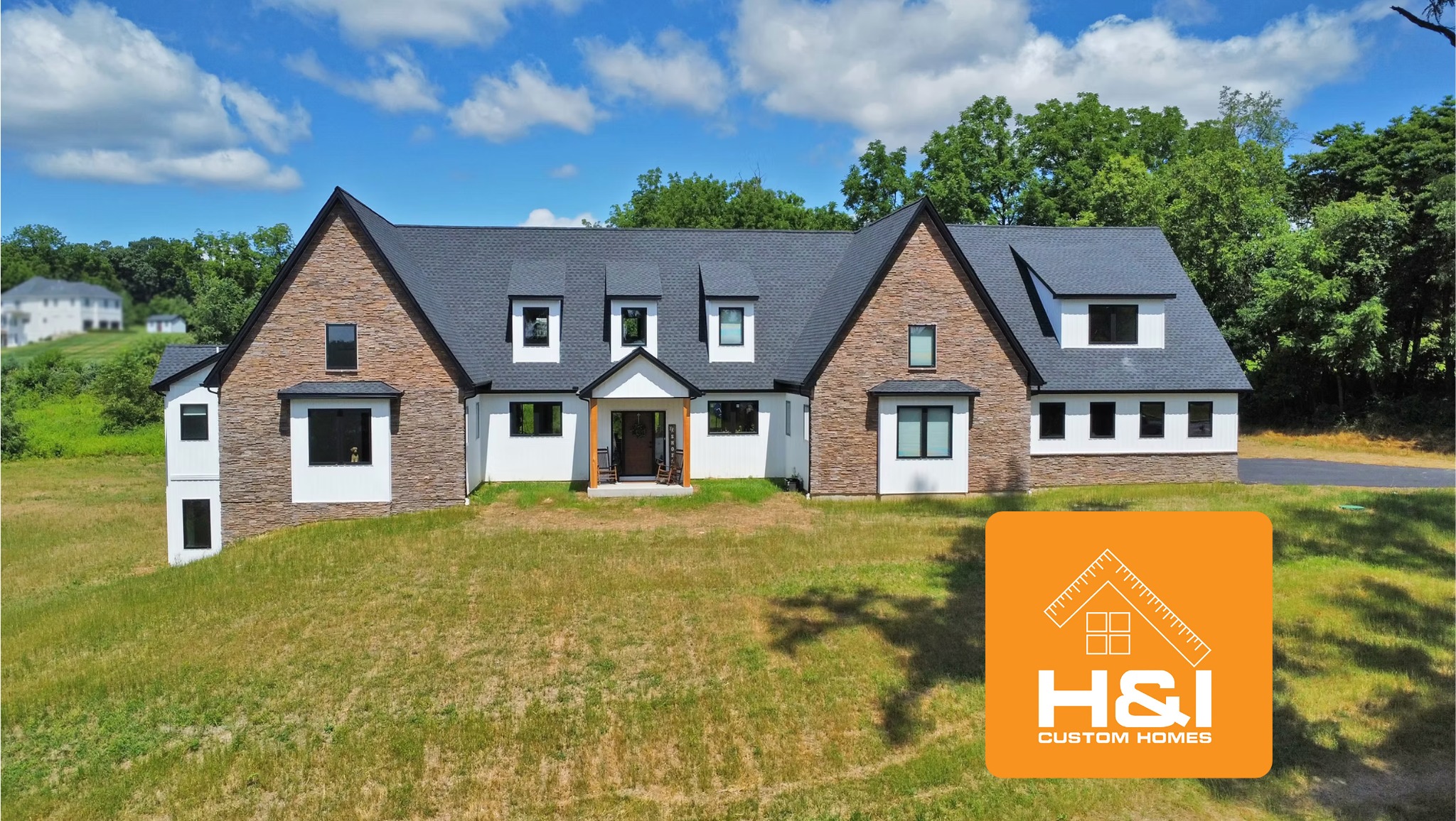 🏡 Big dream or cozy corner — we make it happen!
No matter the size, every home deserves expert craftsmanship and a personal touch. From sprawling estates to charming starter homes, our team is ready to turn your vision into reality.
📲 Visit our website for a 3D tour of our latest projects!
handicustomhomes.com
#CustomHomes #DreamHome #HomeBuilder