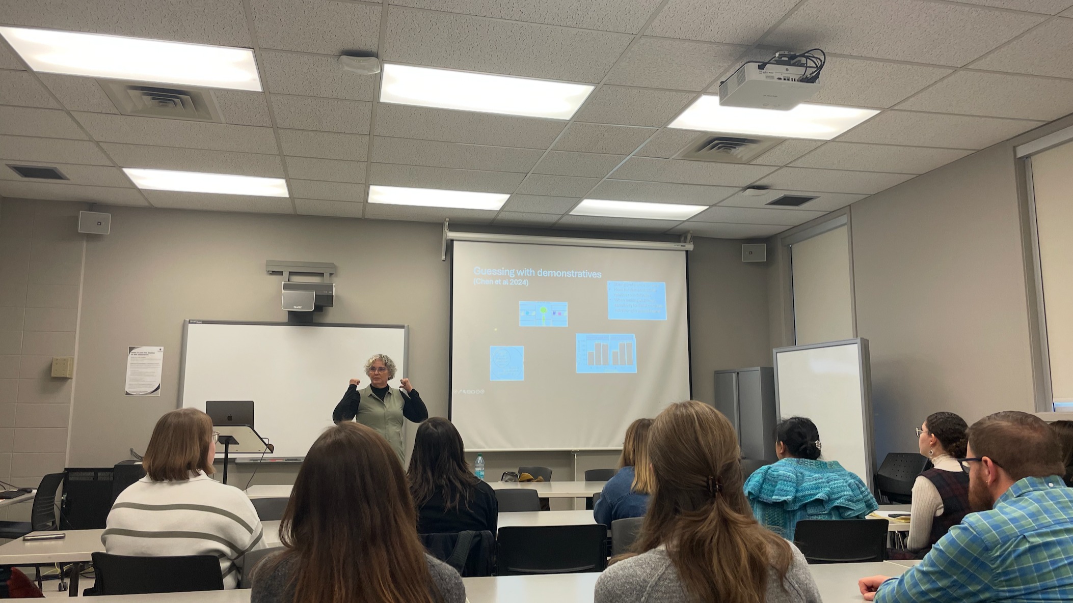 Thank you Dr. Pérez-Leroux for the interesting talk on the acquisition of determiners! We are looking forward to hearing more updates in the future!
#research #linguistics #linguisticsresearch #linguisticsresearcher #childacquistion #determiners #semantics #speakerseries #colloquium #ucalgary #ucalgarylinguistics #utoronto