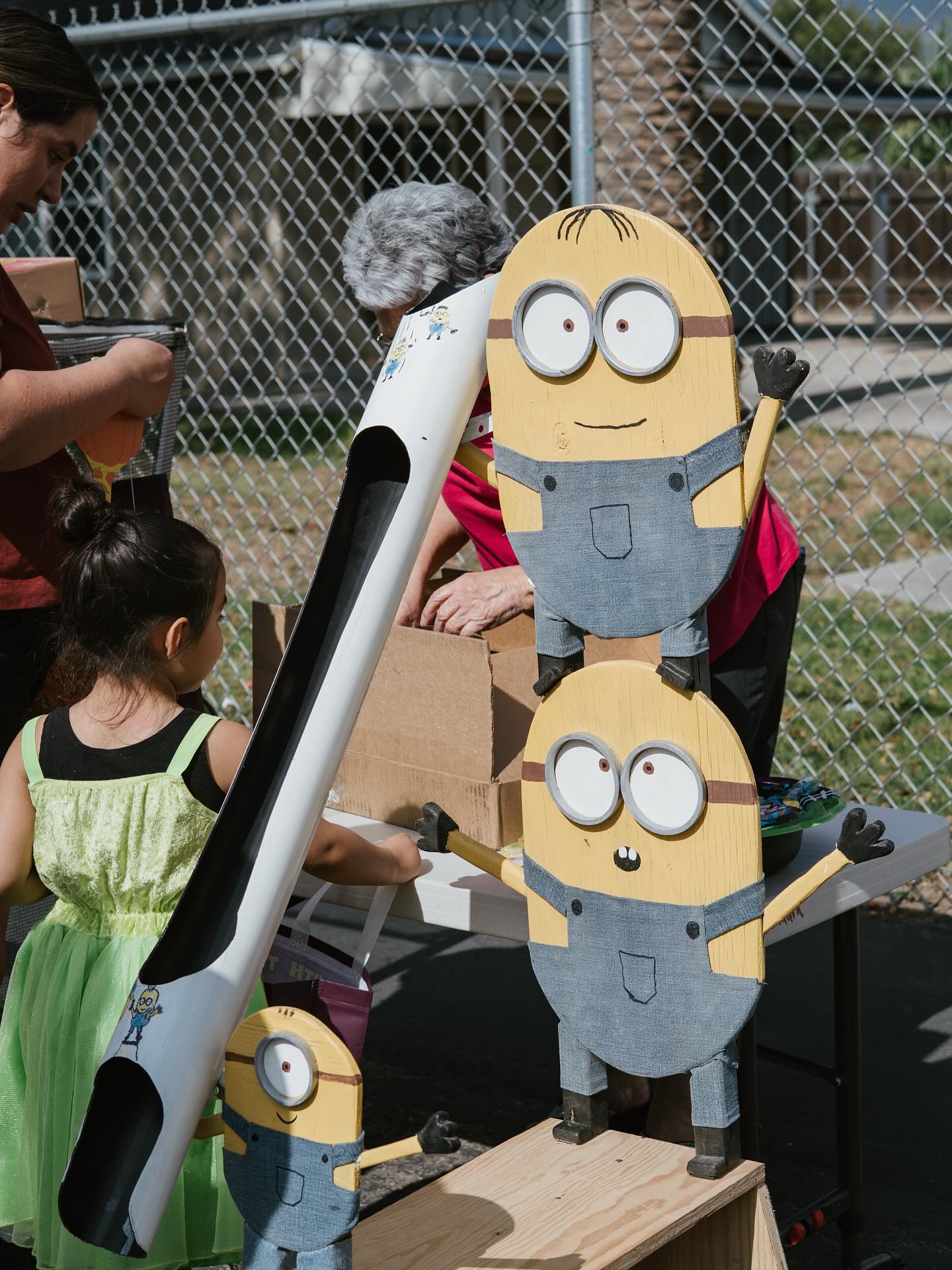 From sweet treats to big laughs at the pie-eating contest, today was a beautiful reminder of what happens when our community comes together. 💛 Thank you to everyone who helped make this day possible for our families, we couldn’t have done it without you! 🍁