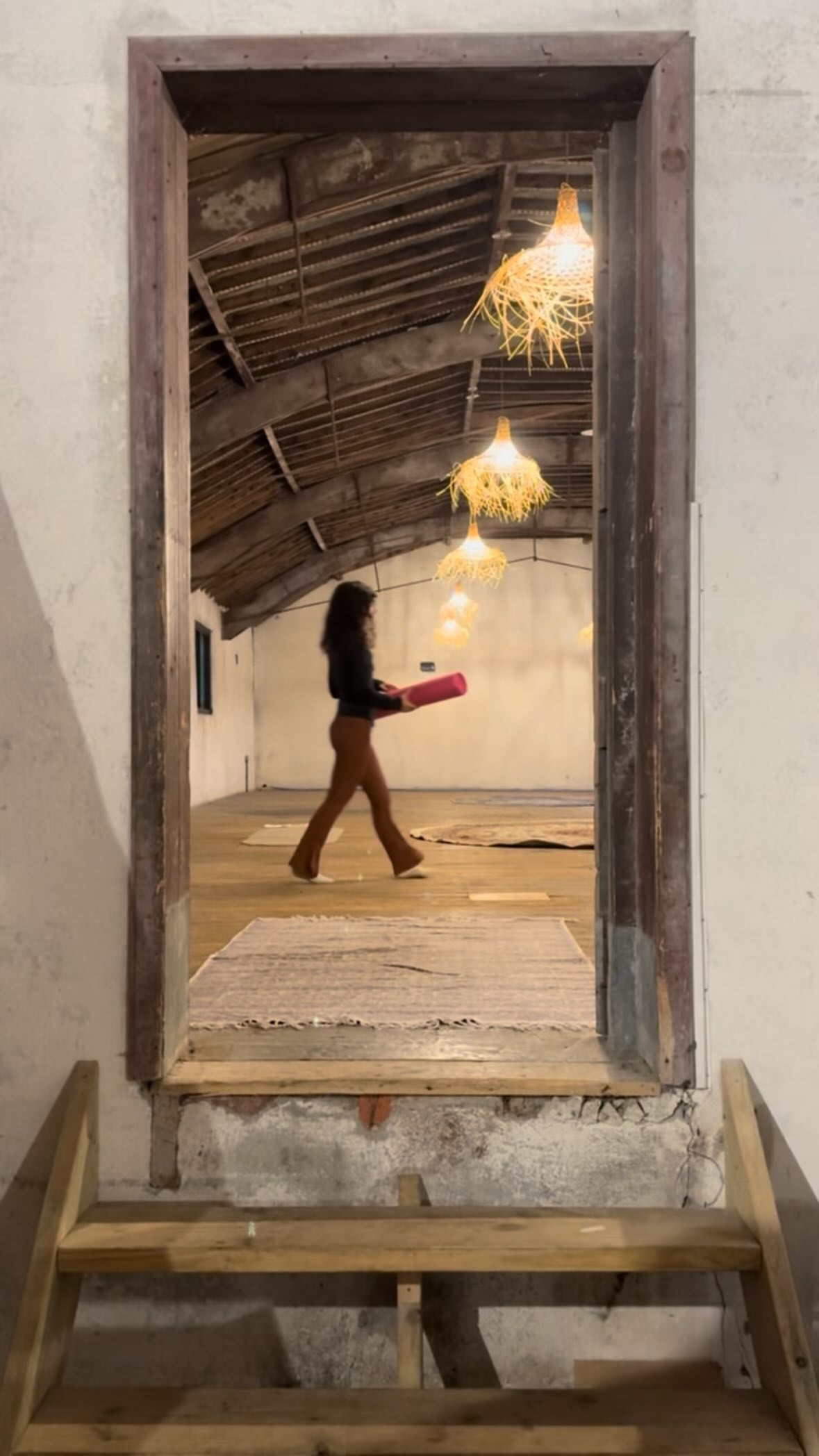 A wholesome morning designed to help you slow down - mindful movement, fresh pastries and time just for you 🥐🧘🏼♀️🎀
The final Pilates & Pastries of the year is this Sunday, and it’s always the loveliest way to spend a morning 🤍
Booking now open via the link in bio 💫
Pilates Hampshire • Pilates Southampton • wellness event Hampshire • Pilates Winchester • mindful movement • Pilates morning • Pilates event UK • self-care event • slow living Pilates