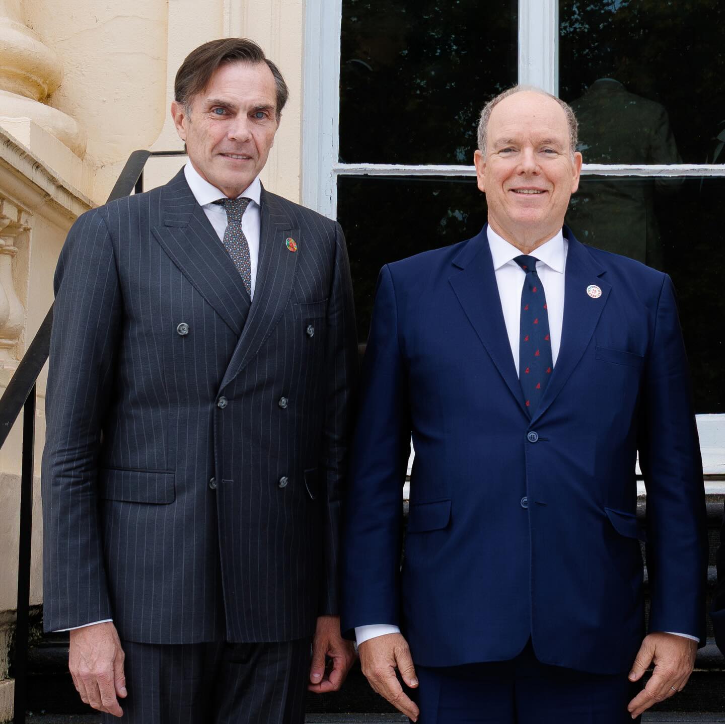 Fier de contribuer aux actions de la Fondation Prince Albert II de Monaco, engagée avec détermination pour la préservation de la santé planétaire 🌍💙
Cette photo a été prise à Londres, lors de la réunion du Conseil d’administration présidée par S.A.S. le Prince Albert II de Monaco, vendredi 17 octobre dernier.
Le même soir s’est tenue la 18ᵉ Cérémonie de Remise des Prix pour la Santé Planétaire, rassemblant la communauté internationale autour de projets et d’initiatives exemplaires.
©️Michael Alesi / Palais Princier
#FPA2 #PlanetaryHealth #PrinceAlbertII #Sustainability #Philanthropy #Leadership #Monaco #charlesphilippedorleans #princecharlesphilippedorleans #princecharlesphilippe #princedorleans #ducdanjou #dynastiecapetienne #huguescapet#maisonroyaledefrance #france #monarchy #royalfamily