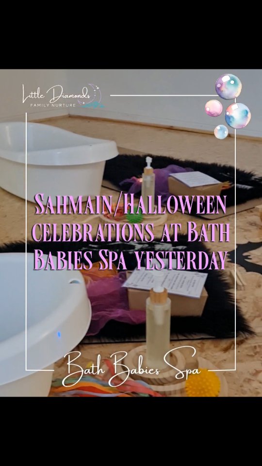 ✨️ A sprinkle of Samhain wisdom, a dash of Halloween fun! ✨
This week our little bathers mixed up “spooky” sensory potions, were massaged to our Promise to Baby, and soaked in all the love and magic the season brings. 🌿
Here’s to connection, cleansing, and cuddles — the best kind of baby spell. 💛
🫧 Next up at Bath Babies Spa: we’ll be focusing on baby development and tummy time — exploring gentle ways to strengthen, support and bond with your little one through mindful play, movement and massage.
🍼 Spaces are limited, so be sure to book your spot and continue your baby spa journey!
littlediamondsbaby.co.uk
#BathBabiesSpa #HalloweenBabies #MindfulMama #Sahmain #InMyWitchyEra #BabyDevelopment #TummyTime #BabyMassage